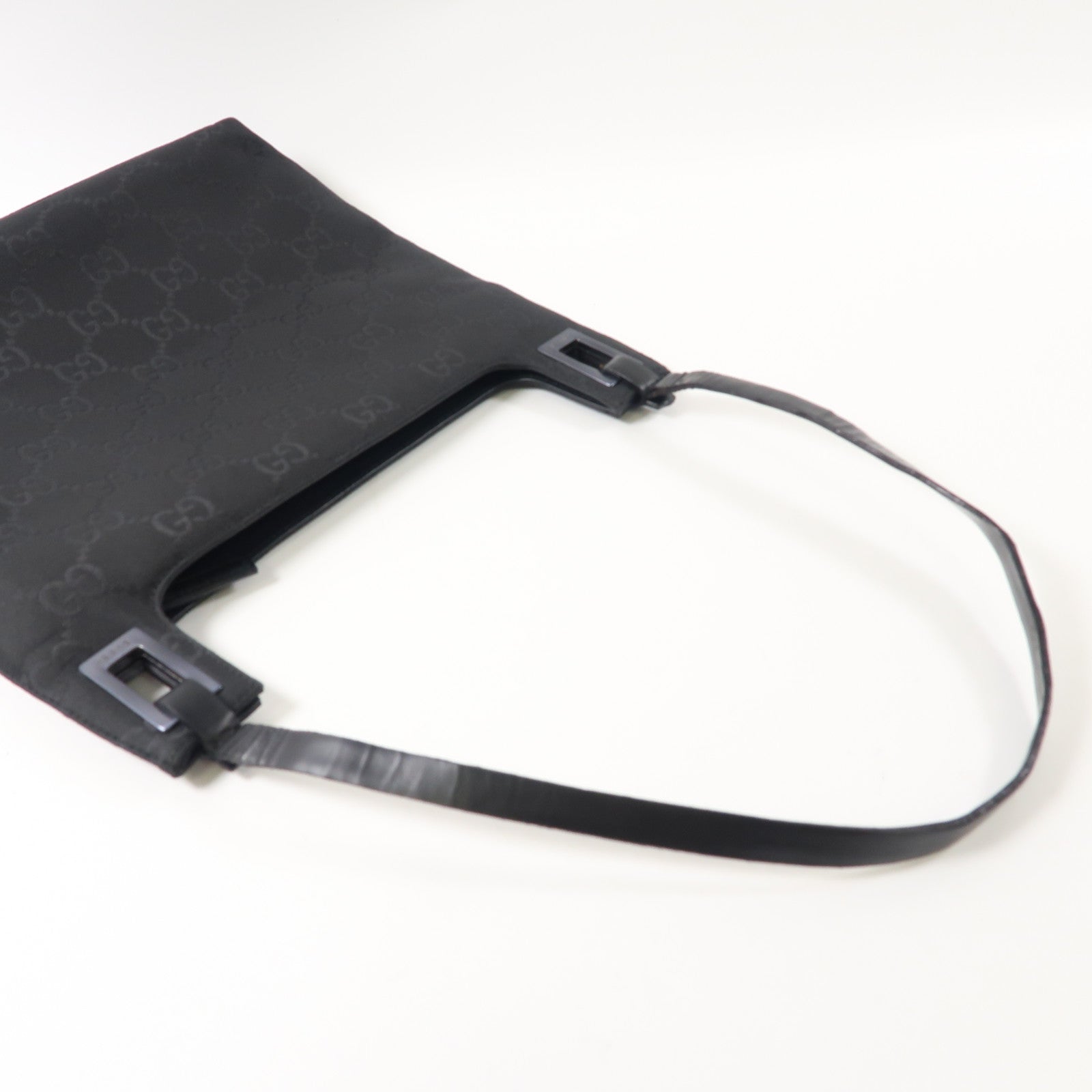GUCCI 帆布Shoulder Bag銀扣肩背袋黑色
