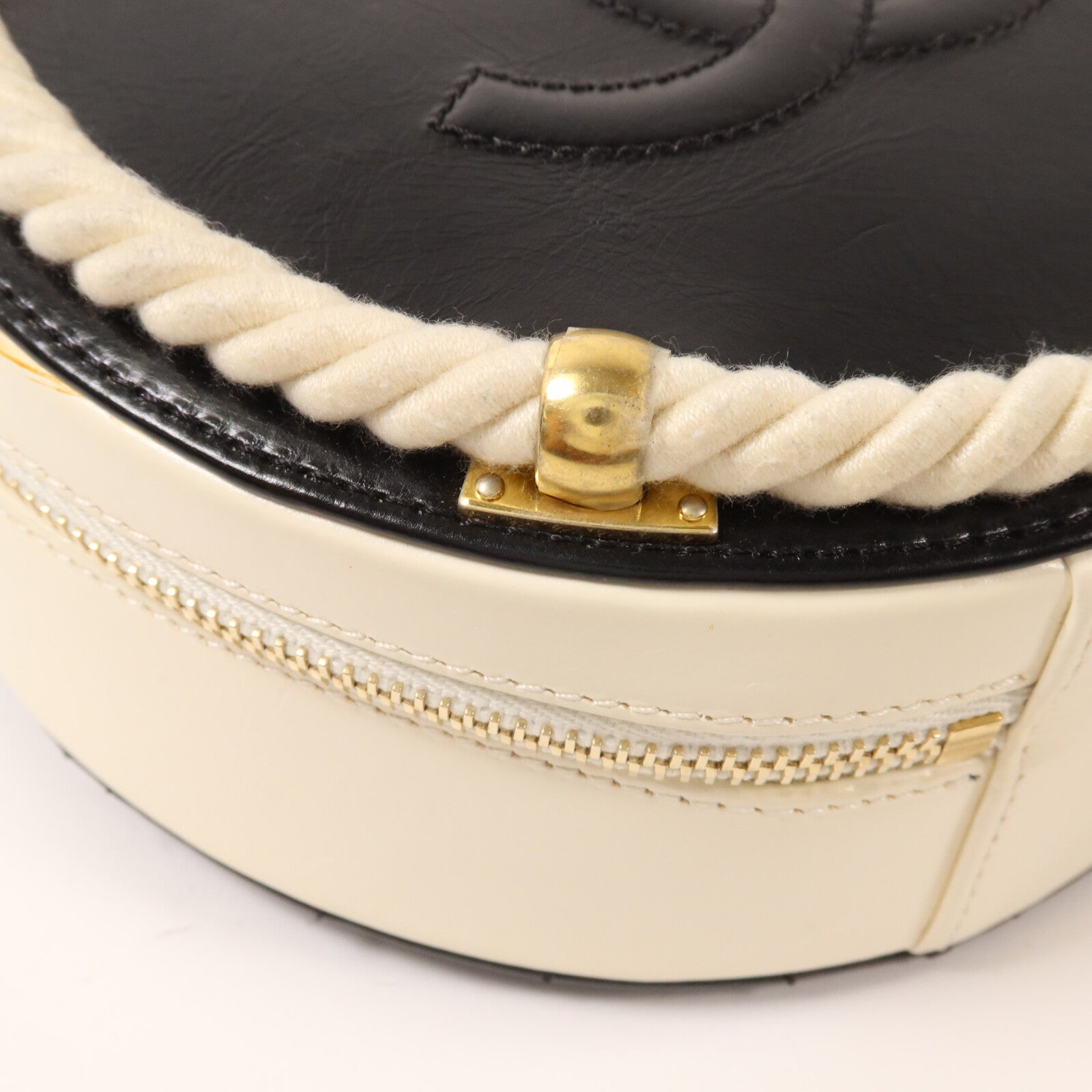 CHANEL 牛皮皮革Materasse Co Co鏈帶手挽肩背兩用袋