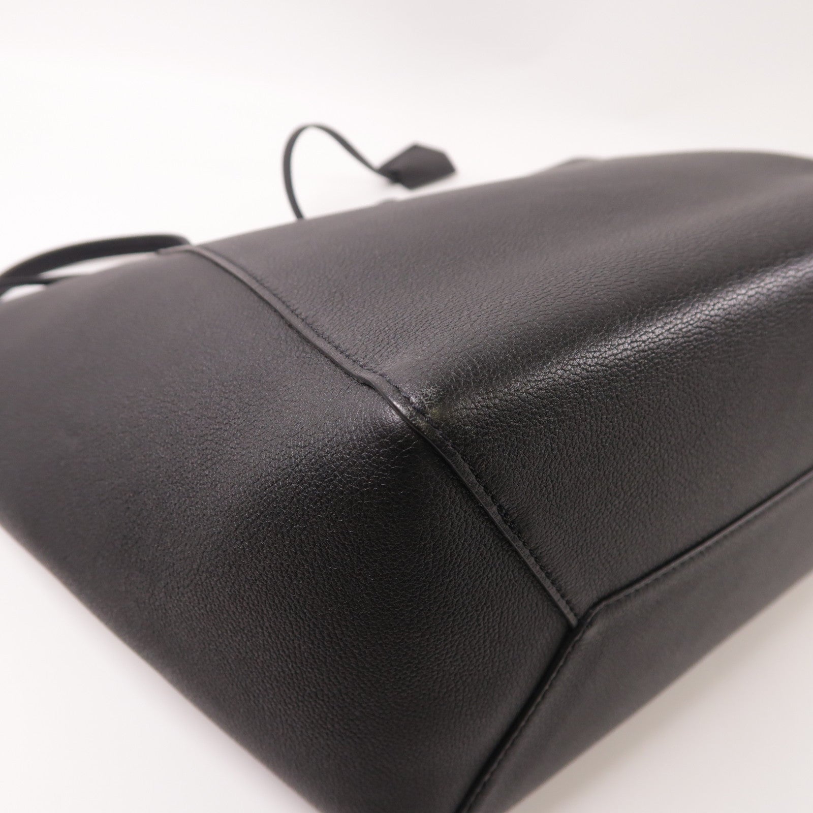 LOUIS VUITTON LV SHW Lockme Cabas Shoulder Bag M42291 Calfskin Leather Black