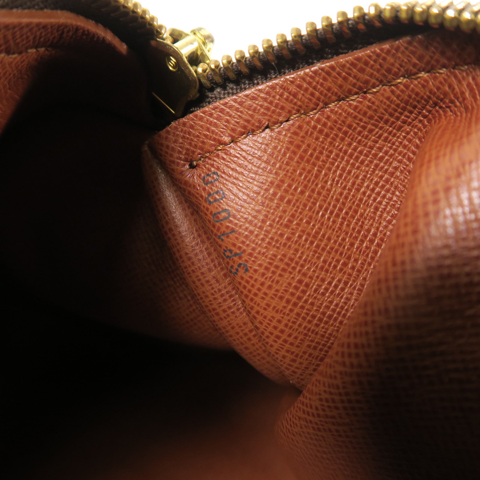 LOUIS VUITTON Monogram Papillon 30金扣手挽袋