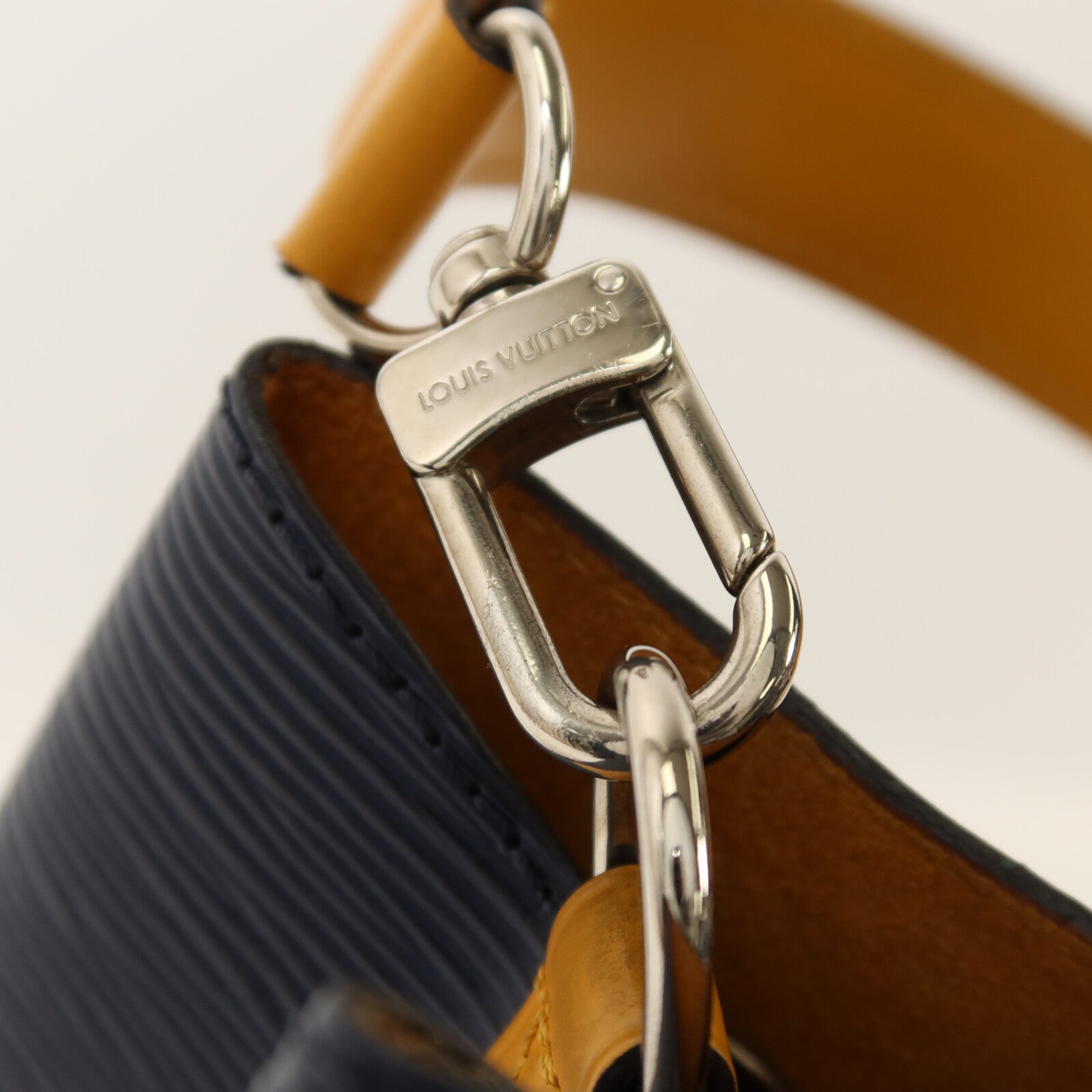 LOUIS VUITTON Epi Neo Noe BB銀扣手挽肩背兩用袋深藍色