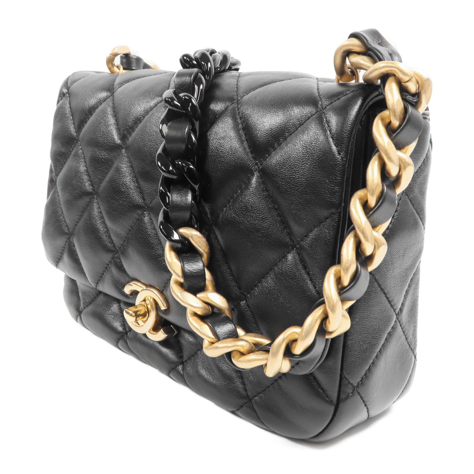 CHANEL 羊皮皮革Flap Bag金扣鏈帶肩背袋