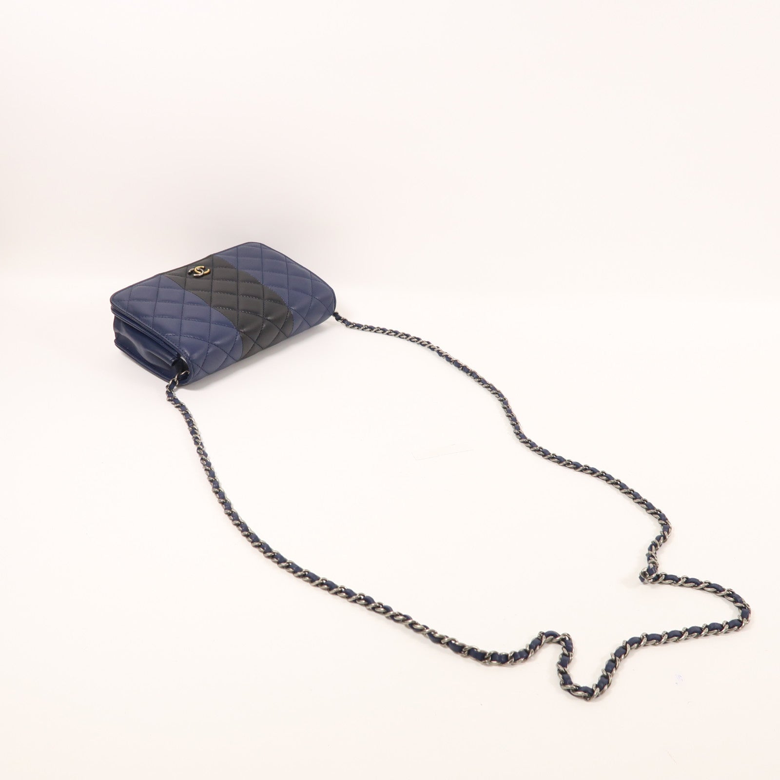 CHANEL 羊皮皮革WOC Wallet On Chain鏈帶肩背袋