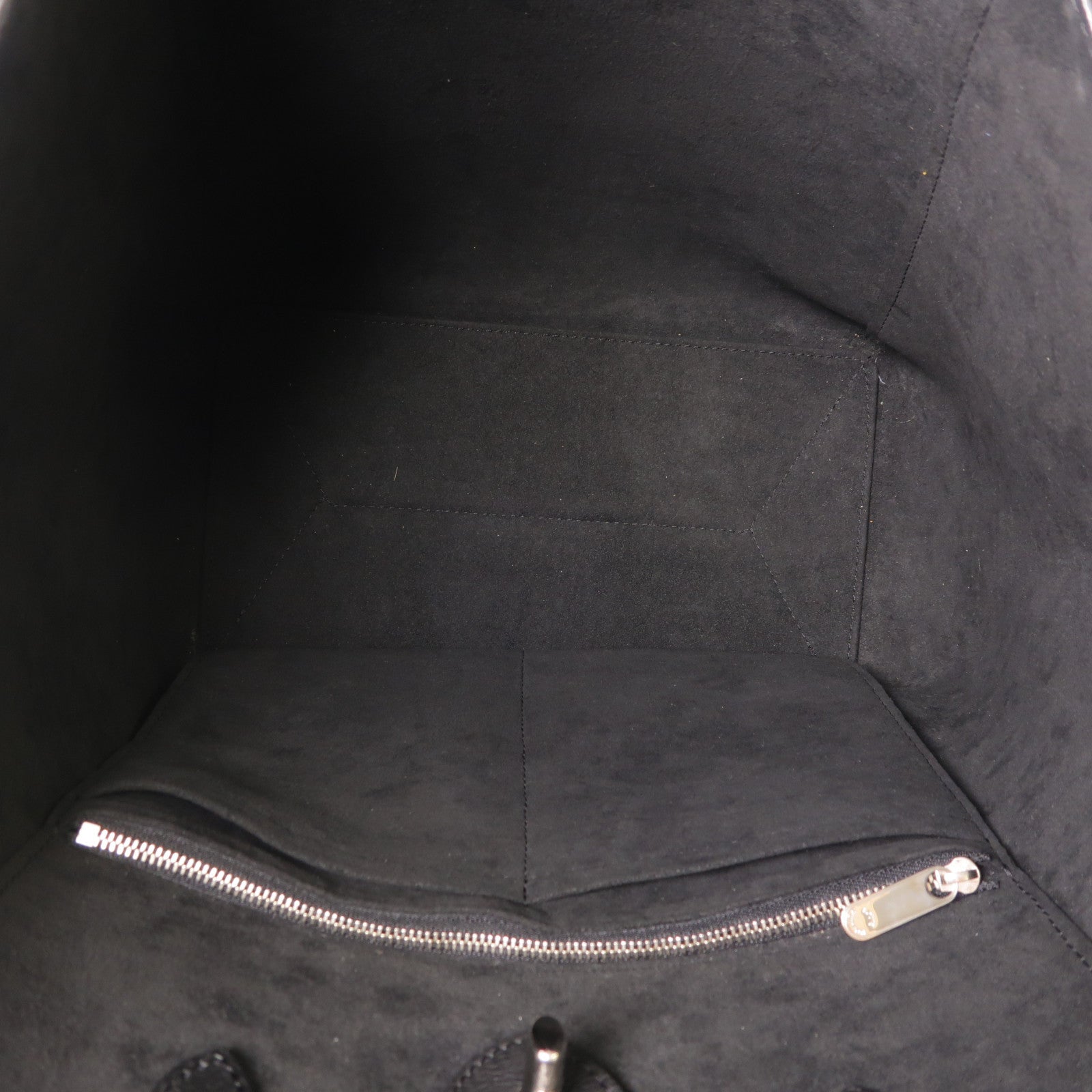 LOUIS VUITTON 牛皮皮革Lockme Cabas銀扣肩背袋