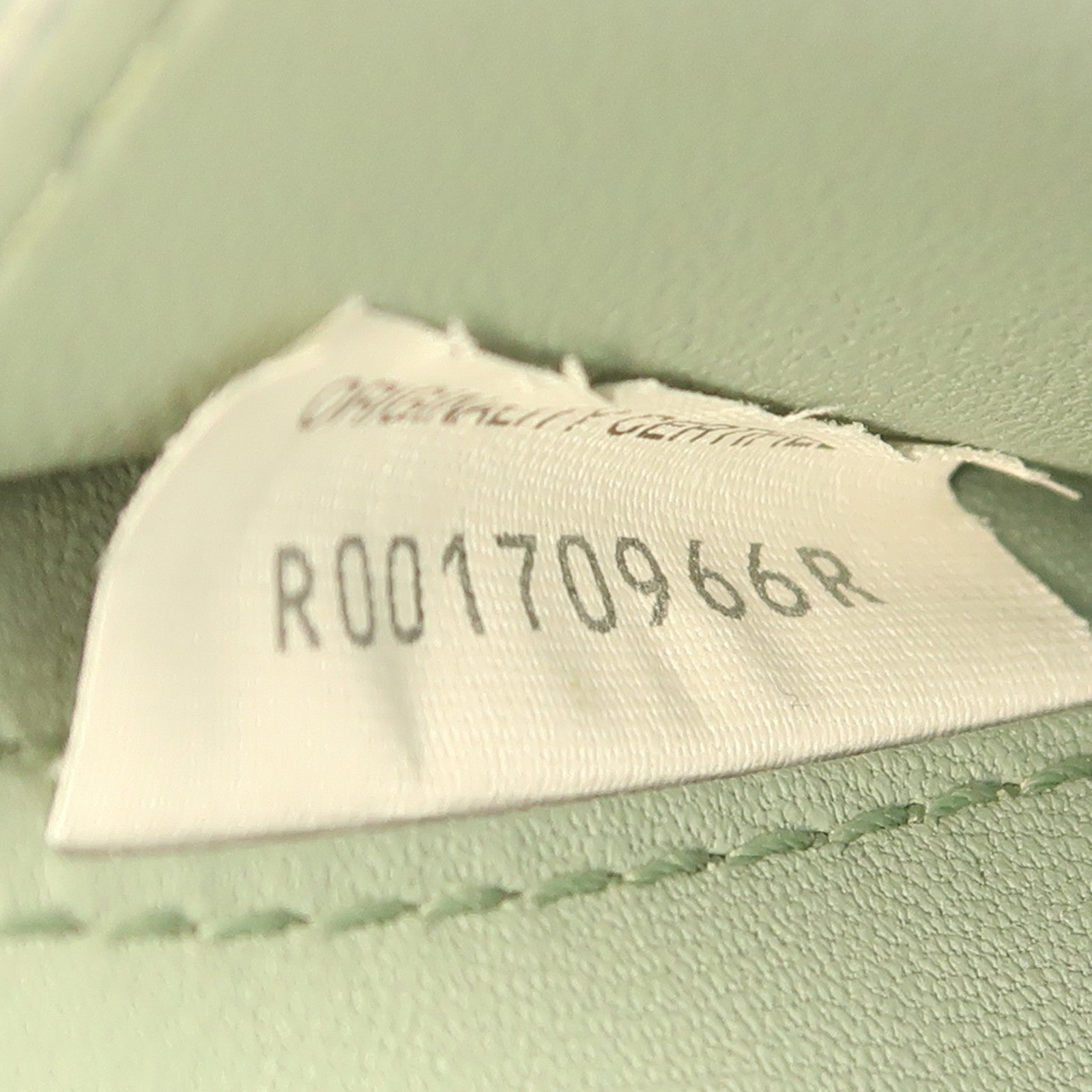 BOTTEGA VENETA BV Cassette Bag Shoulder Bag Lambskin Leather Light Green