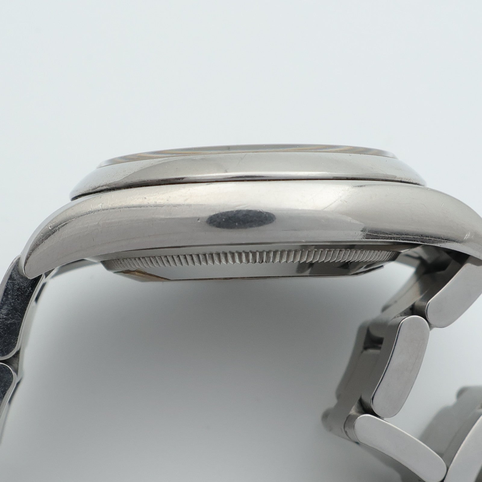 ROLEX Oyster Perpetual 116000