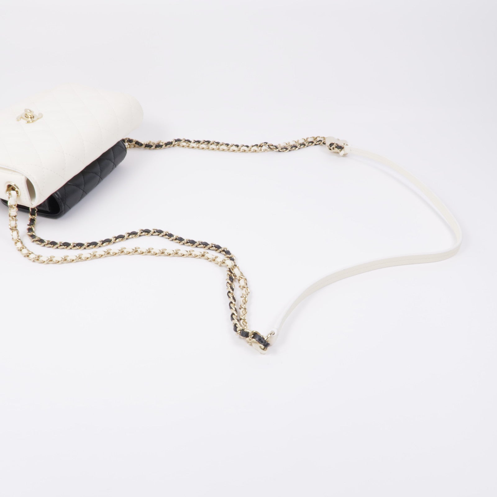 CHANEL 【激減優惠】羊皮皮革Chain Shoulder金扣鏈帶肩背袋