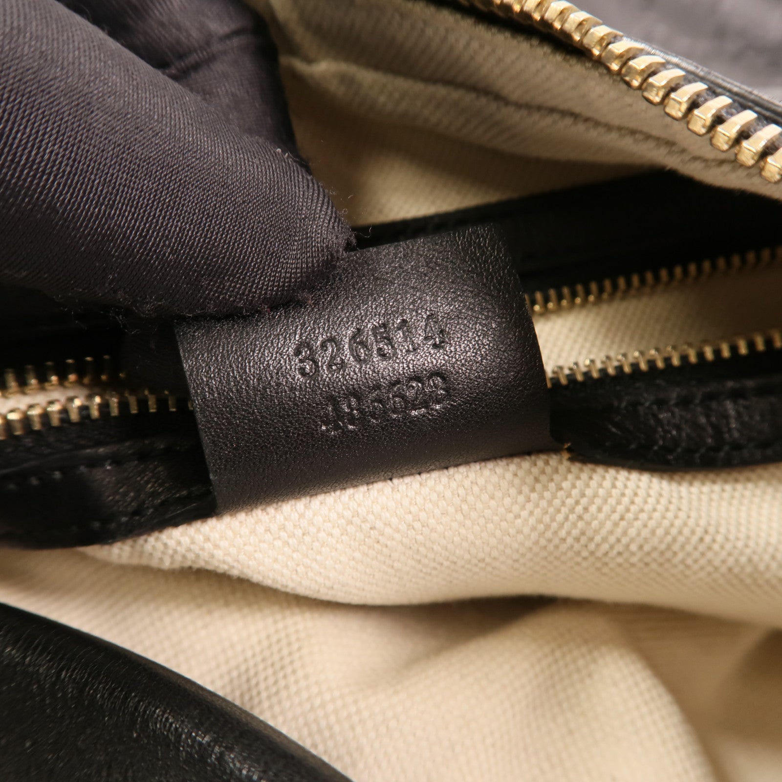 GUCCI 牛皮皮革Miss GG Hobo Bag金扣手挽肩背兩用袋