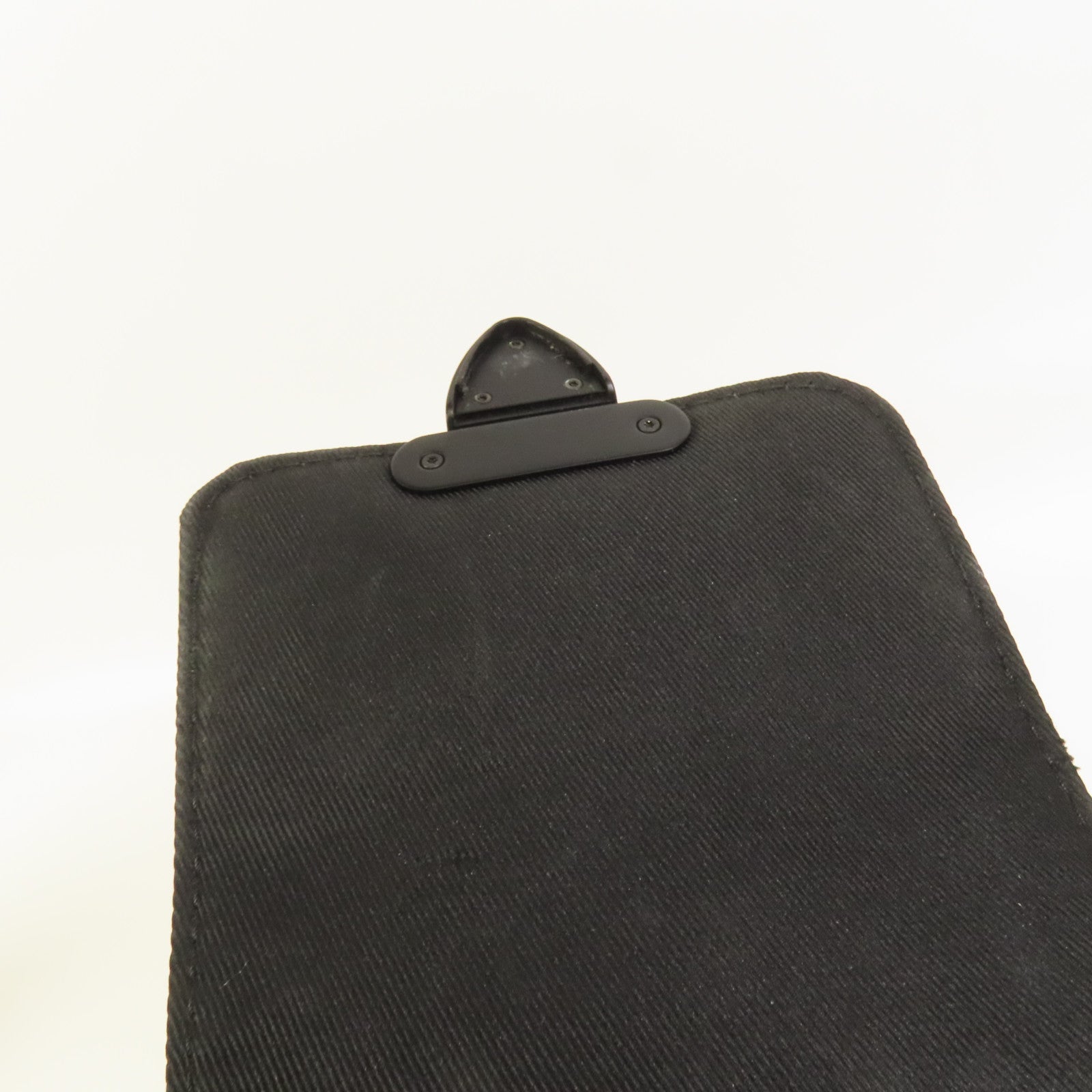 LOUIS VUITTON Monogram Taurillon S-Lock Vertical Wearable肩背袋