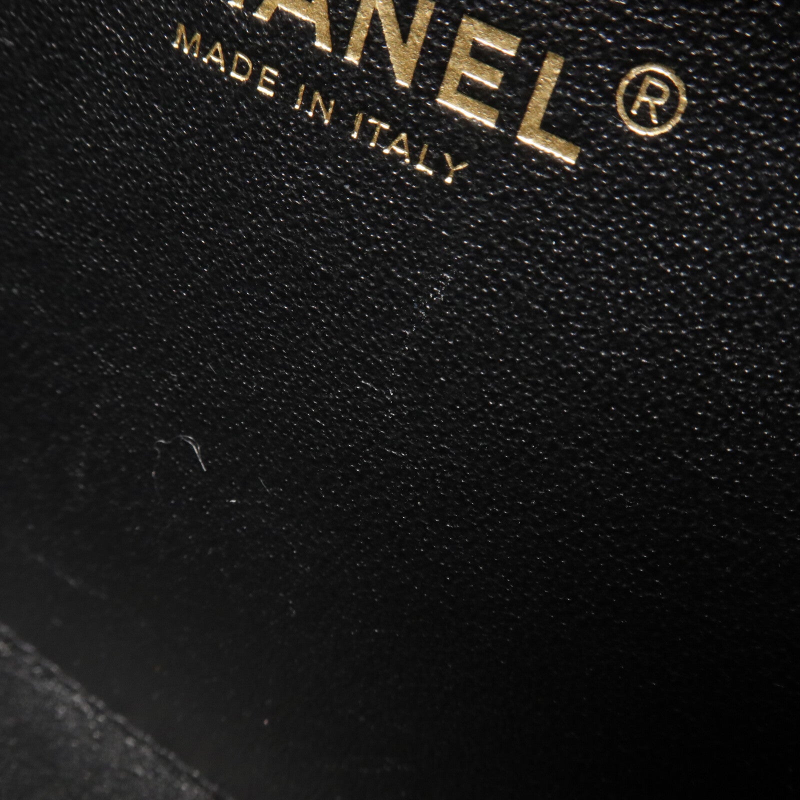 CHANEL 牛皮皮革CC Filigree Vanity Case鏈帶手挽肩背兩用袋