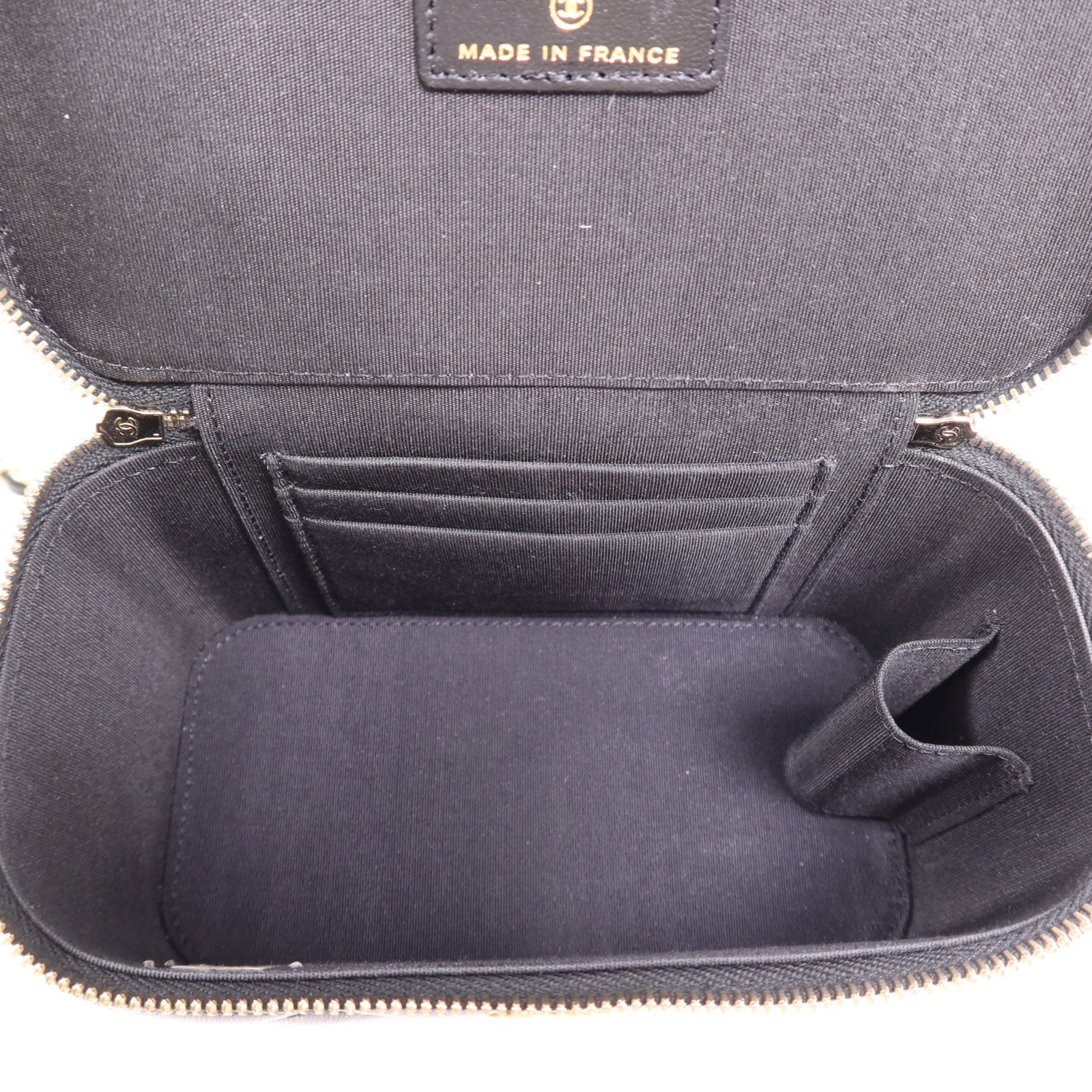 CHANEL 羊皮皮革Vanity Case金扣鏈帶肩背袋