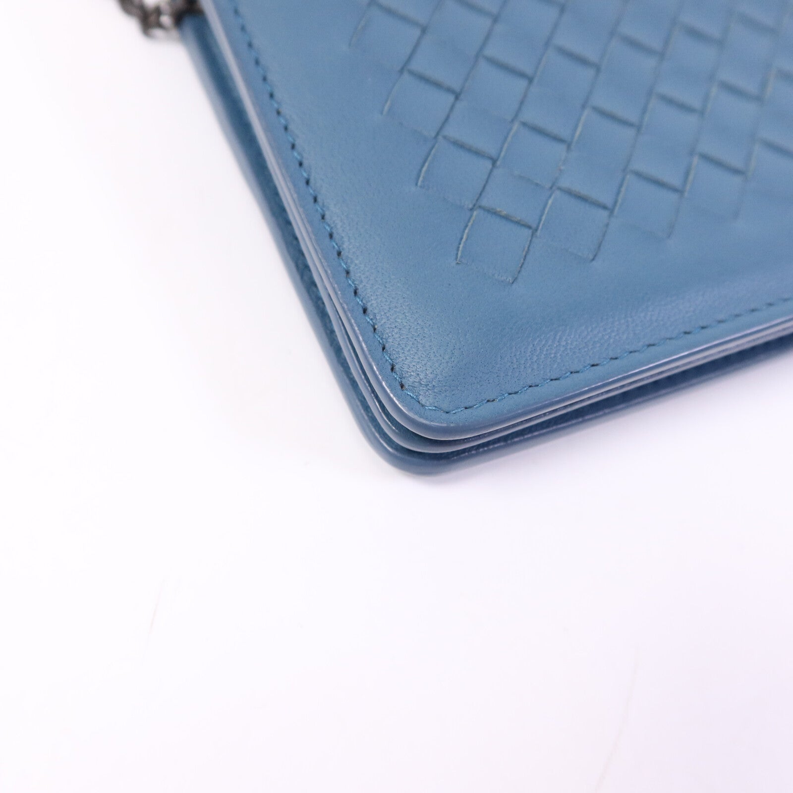 BOTTEGA VENETA 牛皮皮革WOC Shoulder bag鏈帶肩背袋