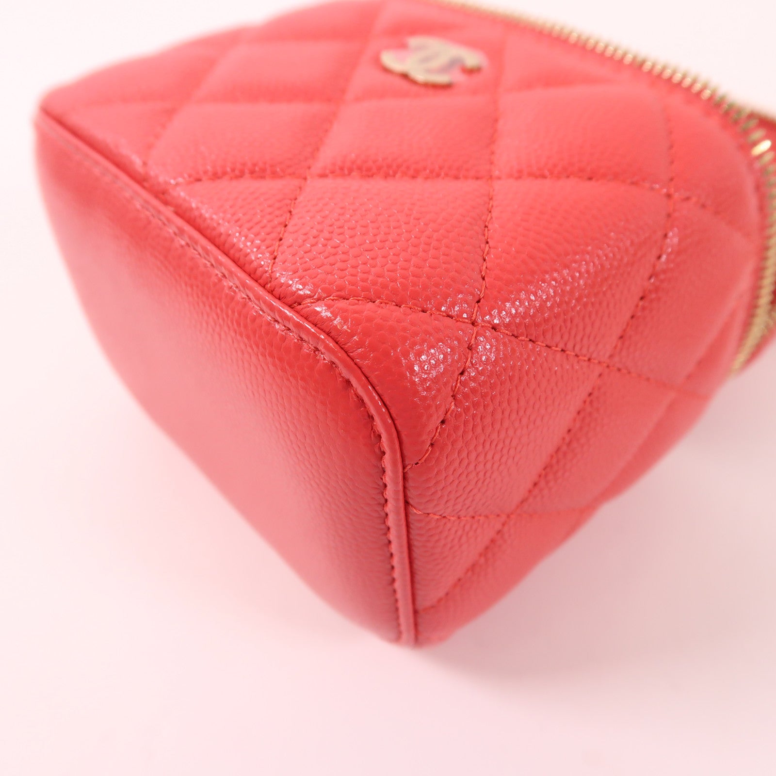 CHANEL 【激減優惠】牛皮皮革Vanity Case金扣鏈帶肩背袋