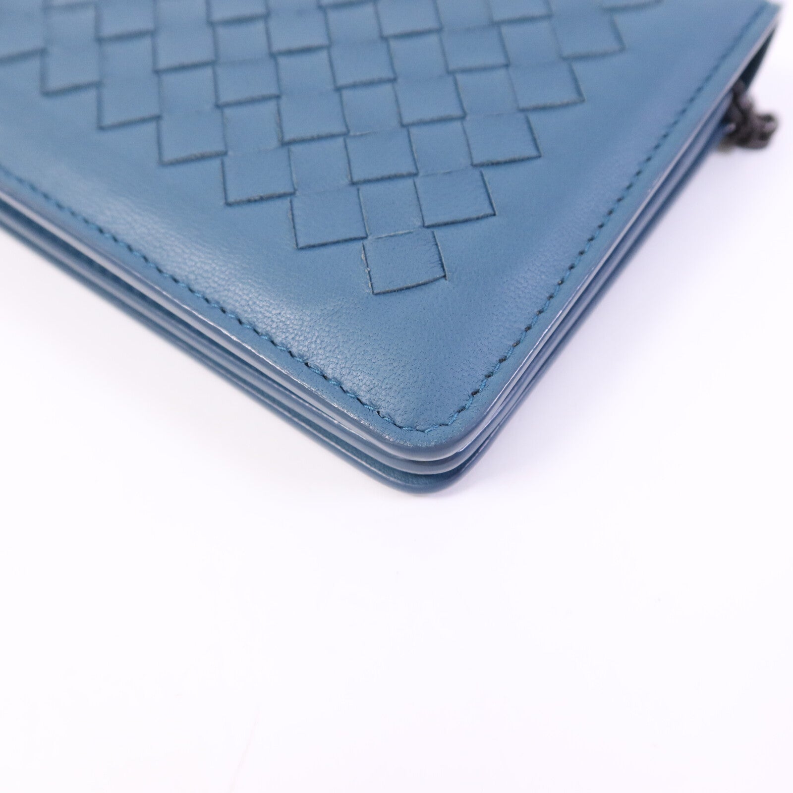 BOTTEGA VENETA 牛皮皮革WOC Shoulder bag鏈帶肩背袋