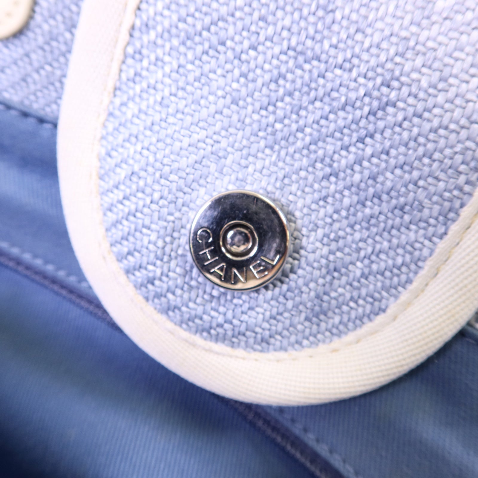 CHANEL 拉菲草Deauville Tote Bag銀扣手挽肩背兩用袋