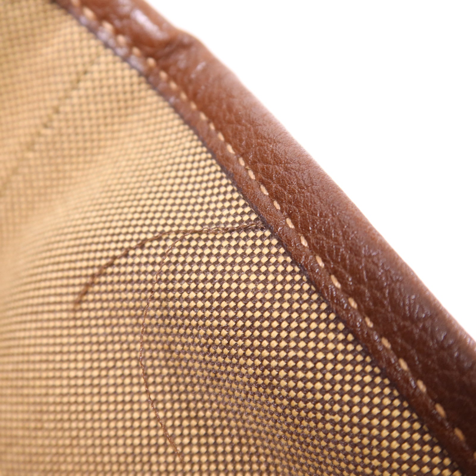 PRADA 帆布Tote Bag金扣手挽袋