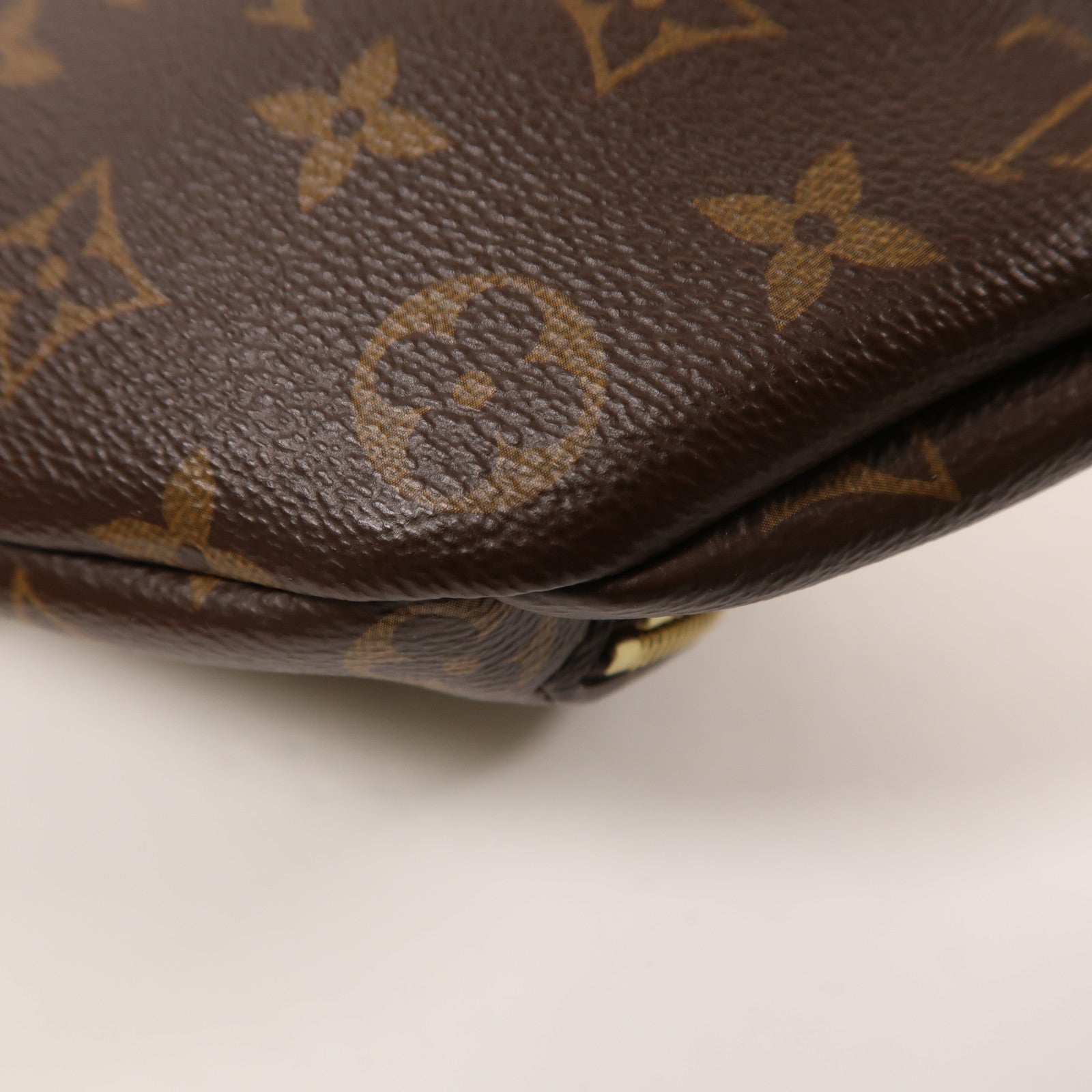 LOUIS VUITTON Monogram Rush Bumbag金扣腰包