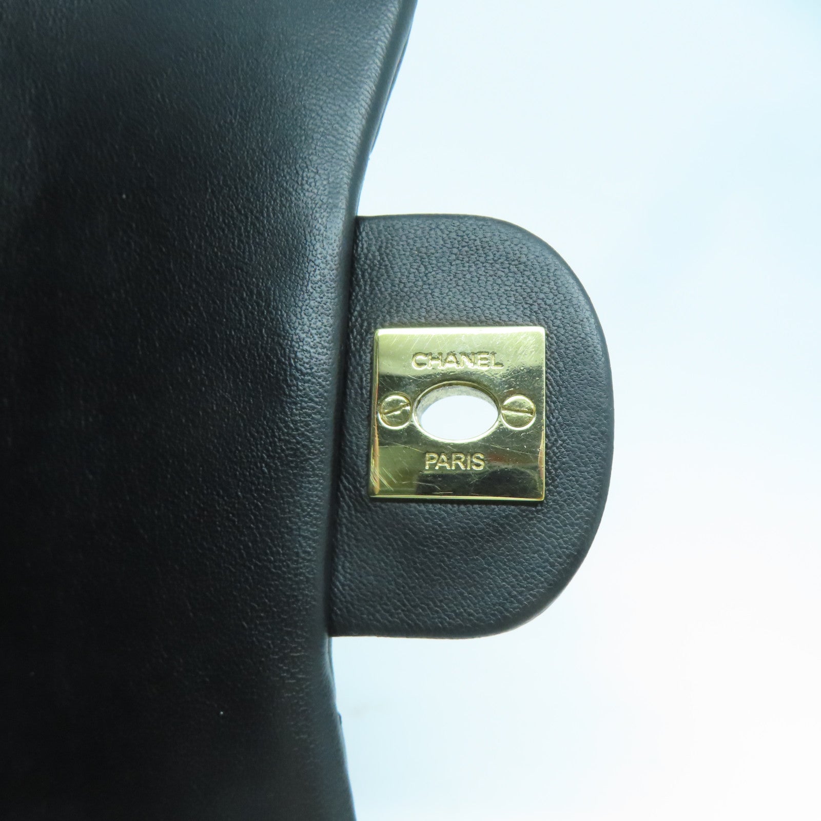 CHANEL 菱格羊皮皮革Chain Shoulder金扣鏈帶肩背袋黑色