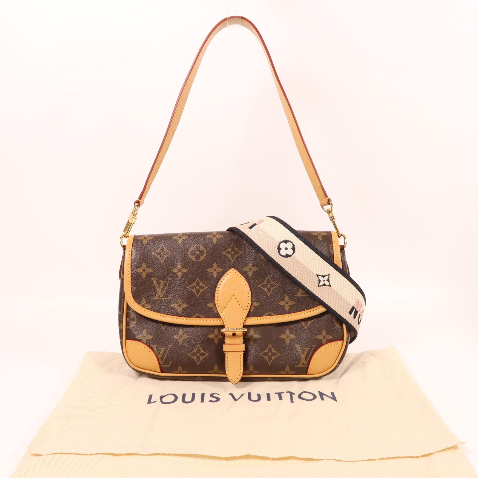 LOUIS VUITTON Monogram Diane金扣肩背袋