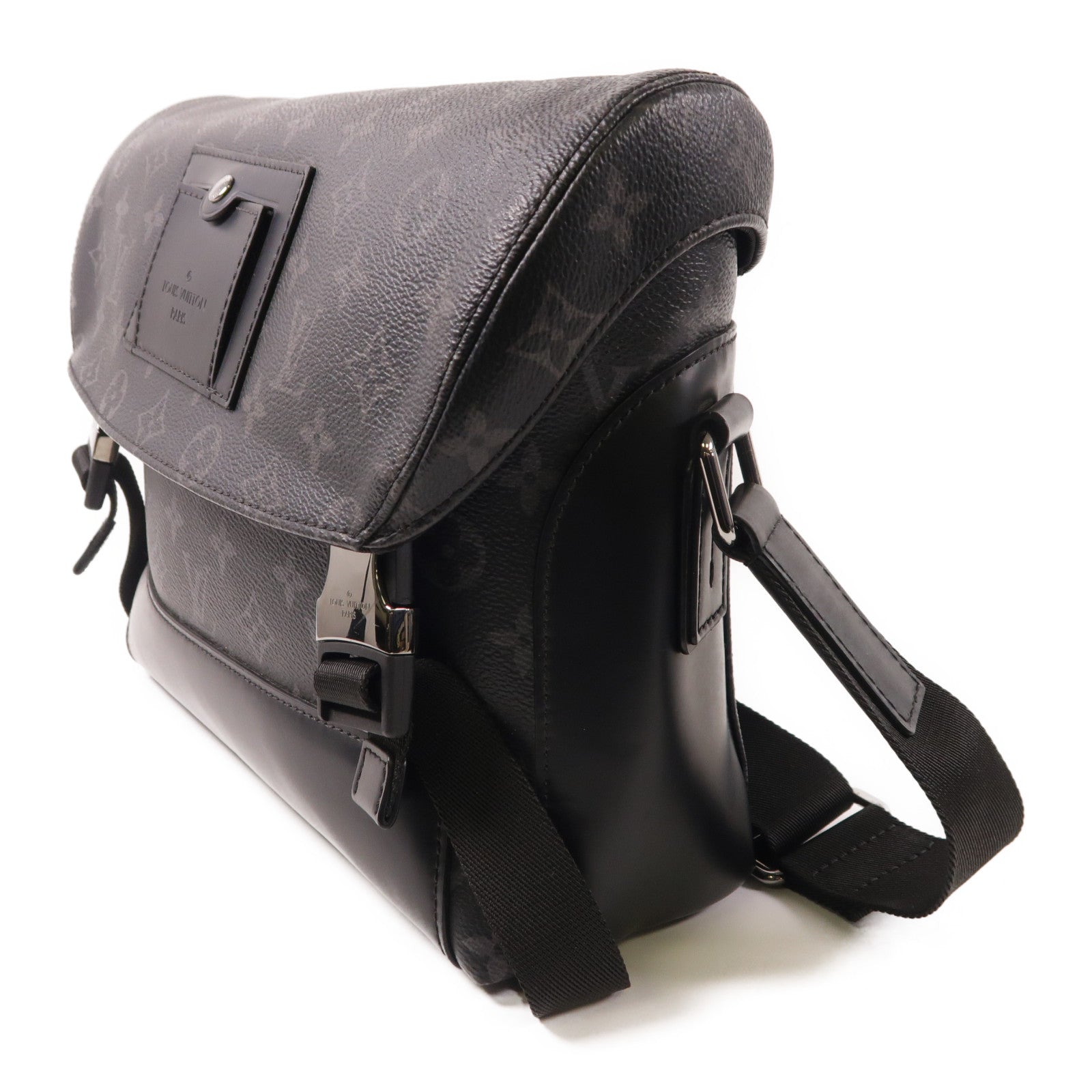 LOUIS VUITTON LV Messenger PM Voyager Shoulder Bag M40511 Monogram Eclipse Black