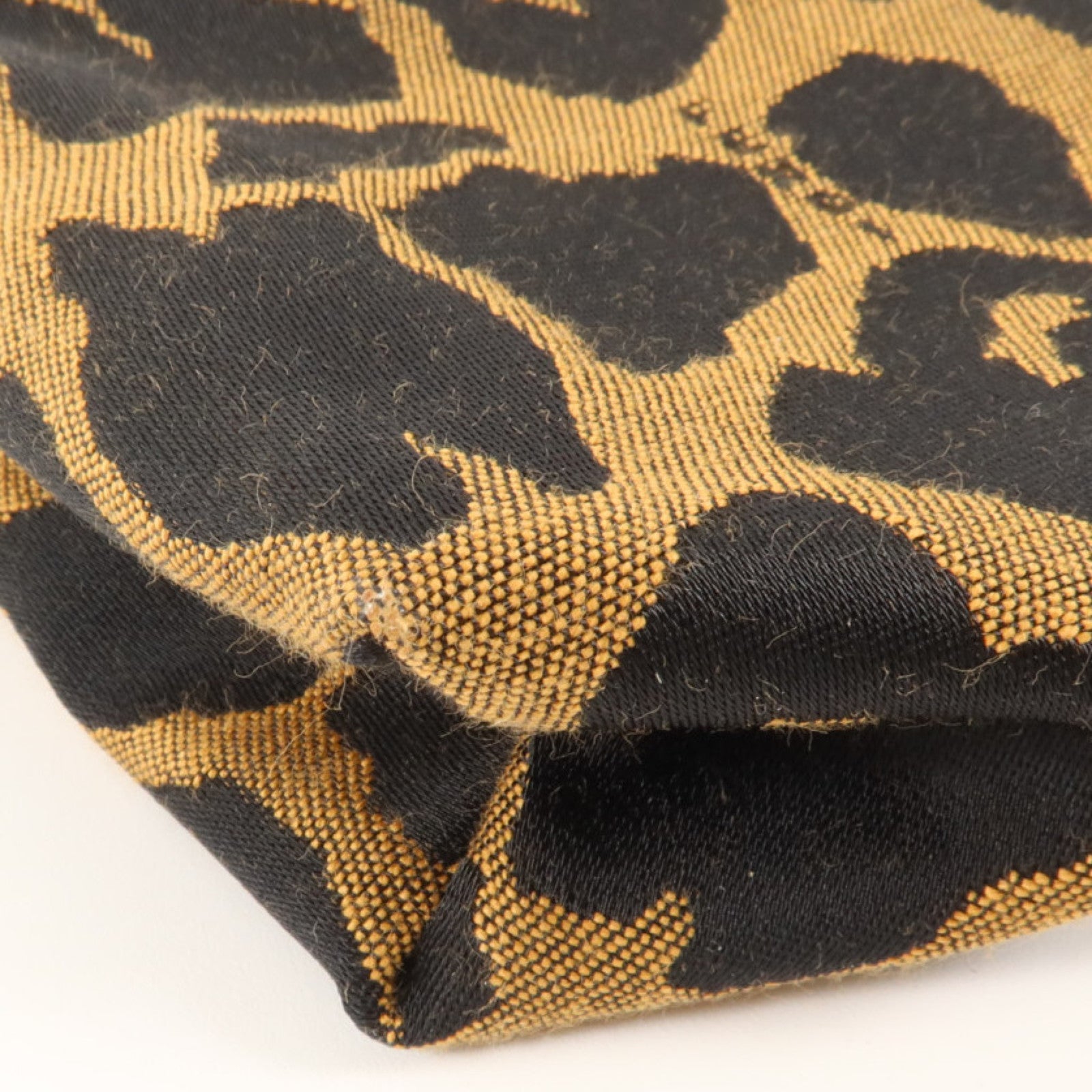 FENDI 帆布Vintage Cosmetic Pouch金扣小袋