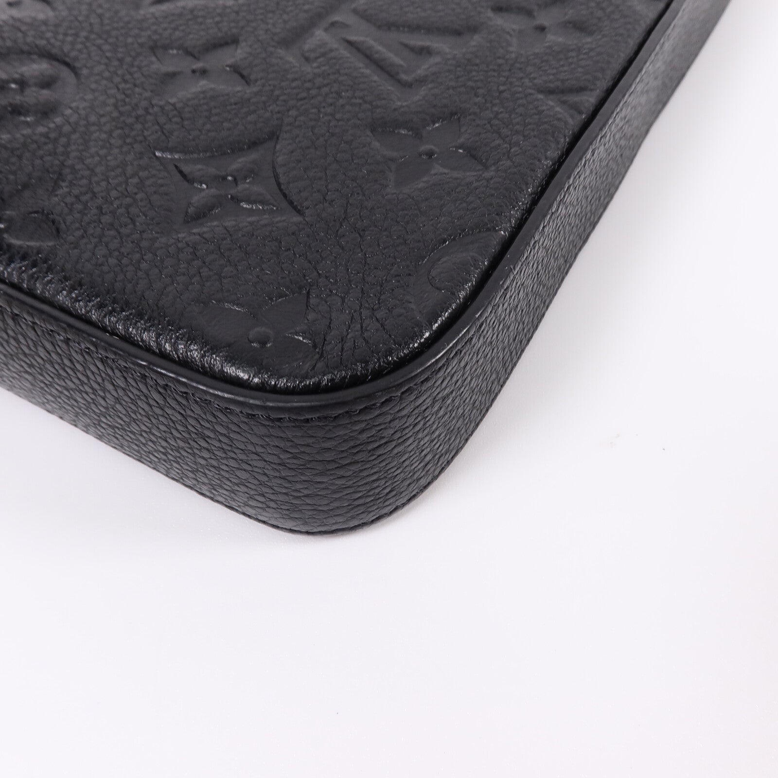 LOUIS VUITTON Monogram Empreinte Felicie Pochette鏈帶肩背袋