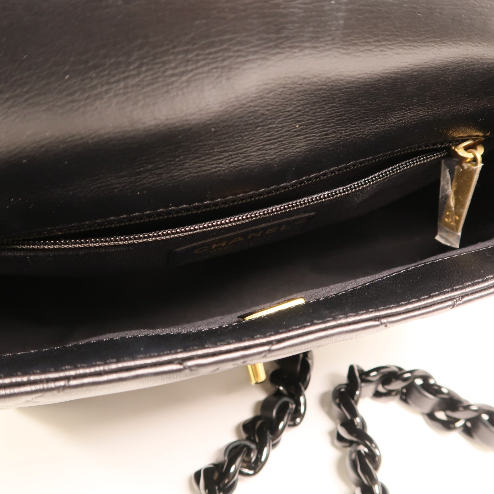 CHANEL 羊皮皮革Flap Bag金扣鏈帶肩背袋