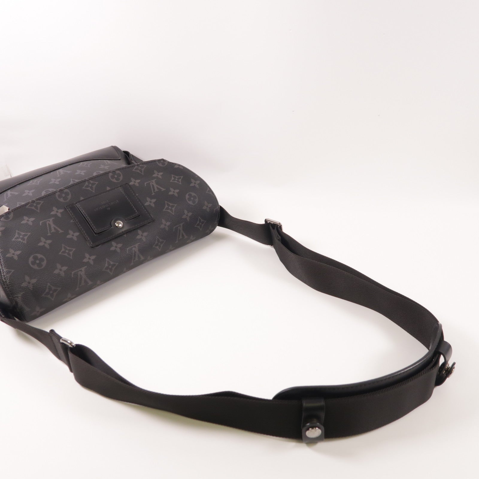 LOUIS VUITTON LV Messenger PM Voyager Shoulder Bag M40511 Monogram Eclipse Black