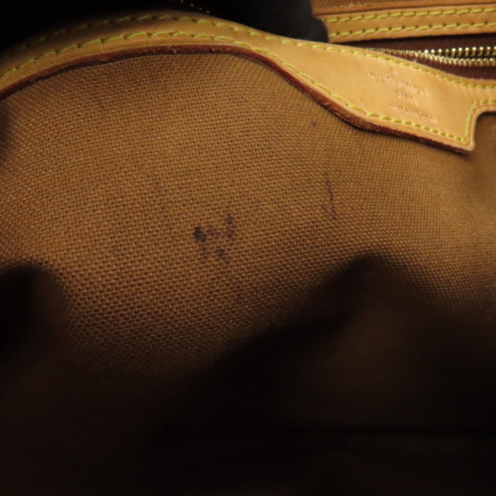 LOUIS VUITTON Monogram Batignolles Horizontal金扣手挽袋棕色