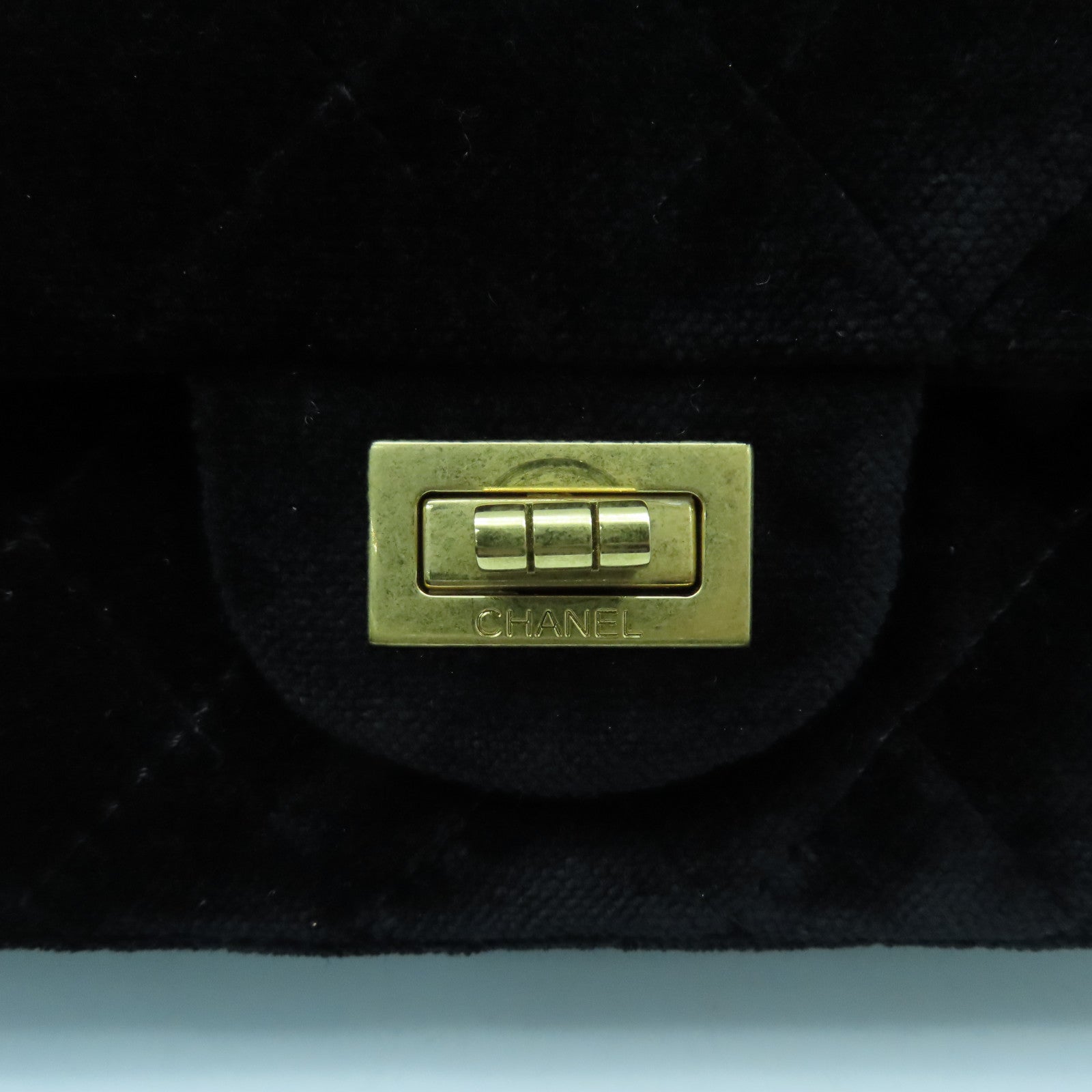 CHANEL 【清倉大減價】菱格天鵝絨2.55 Chain Shoulder金扣手挽肩背兩用袋黑色