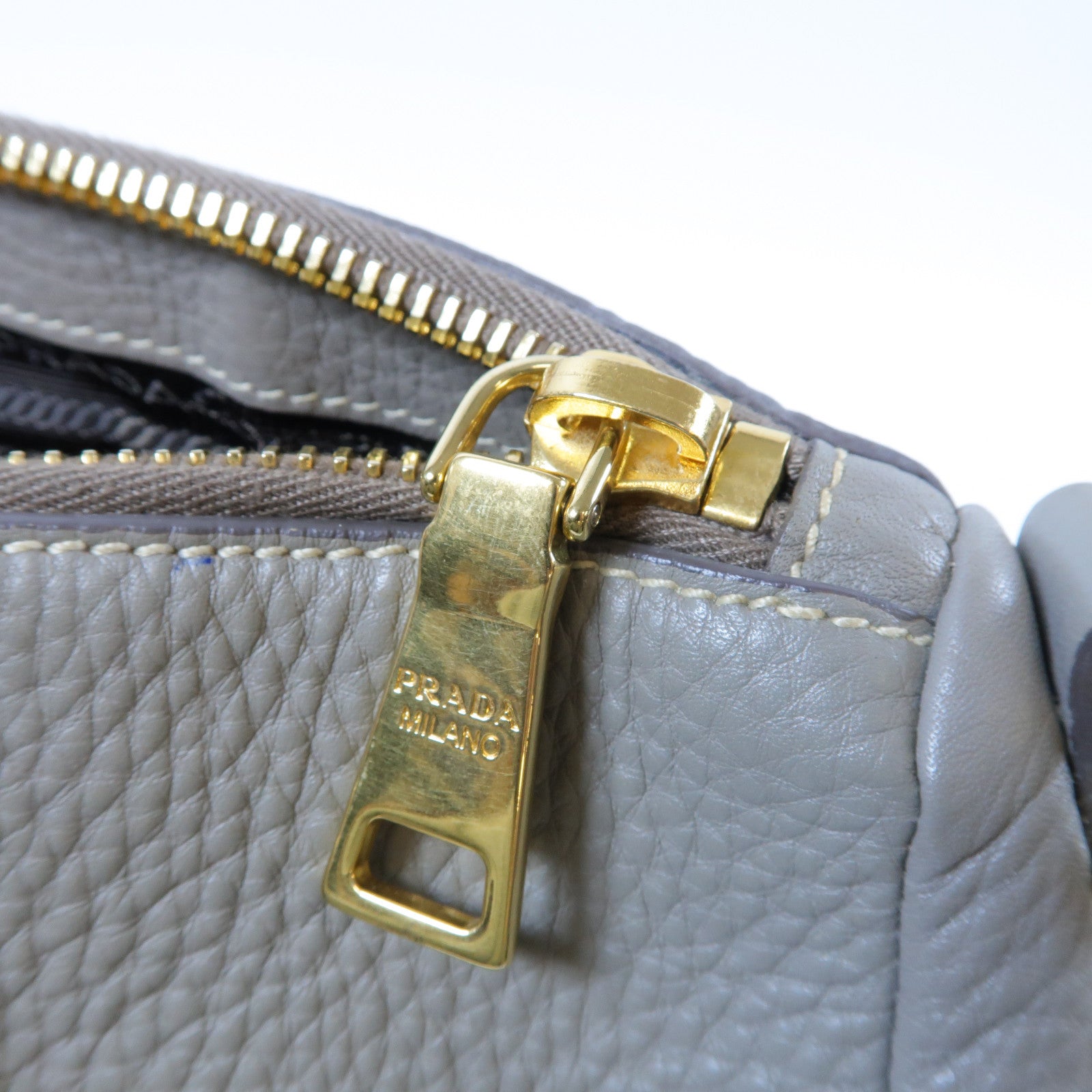 PRADA 【激減優惠】牛皮皮革2 Way Shoulder Bag金扣手挽肩背兩用袋灰色