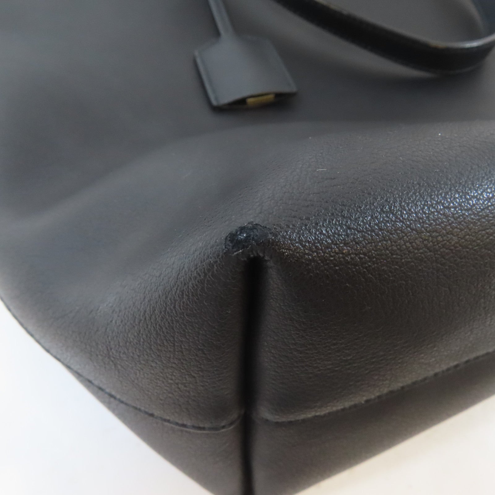SAINT LAURENT 牛皮皮革Shopping Saint Laurent Tote Bag金扣手挽袋黑色