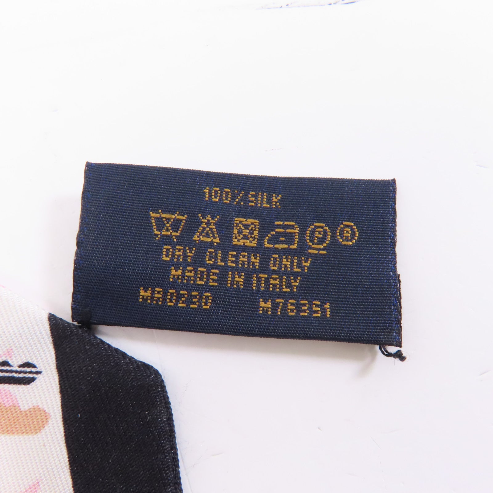 LOUIS VUITTON 絲質Rising Confidential BB Bandeau絲巾粉紅色/灰色/黑色