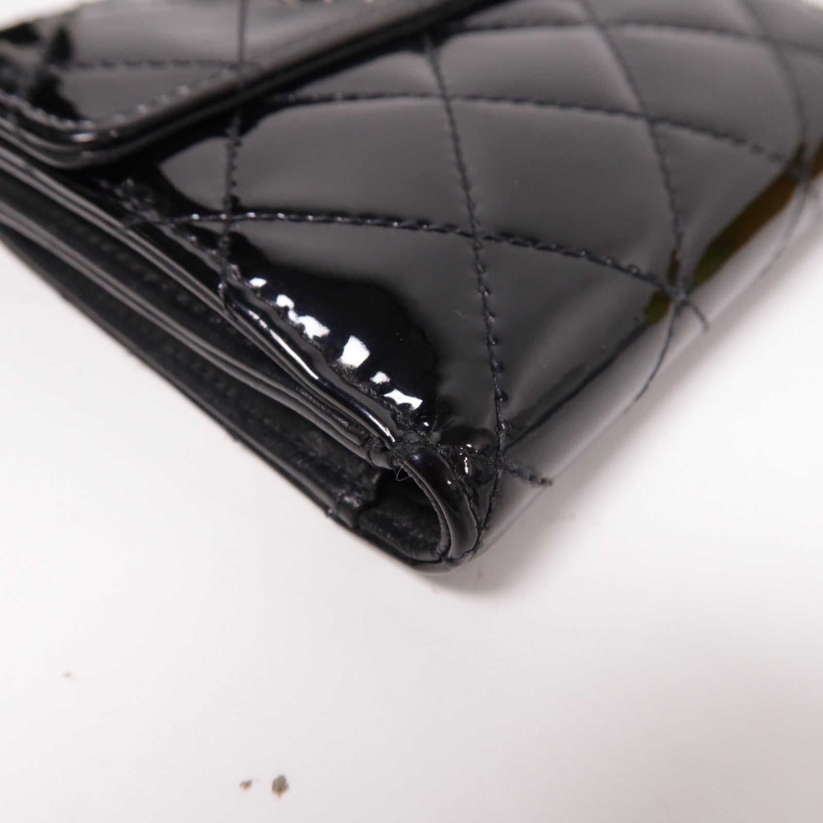 CHANEL 【激減優惠】菱格漆皮皮革Wallet銀扣錢包黑色