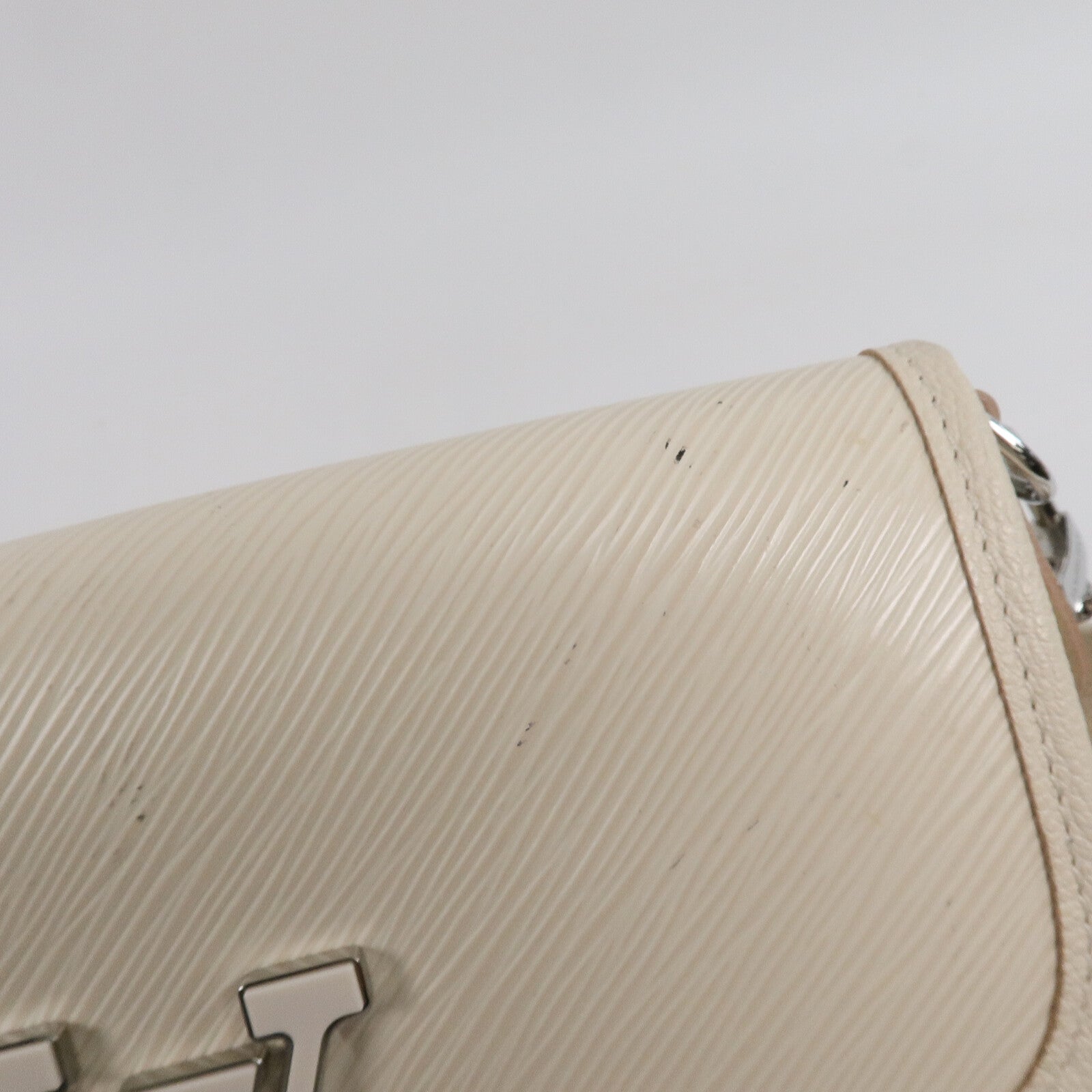 LOUIS VUITTON Epi Buci銀扣肩背袋