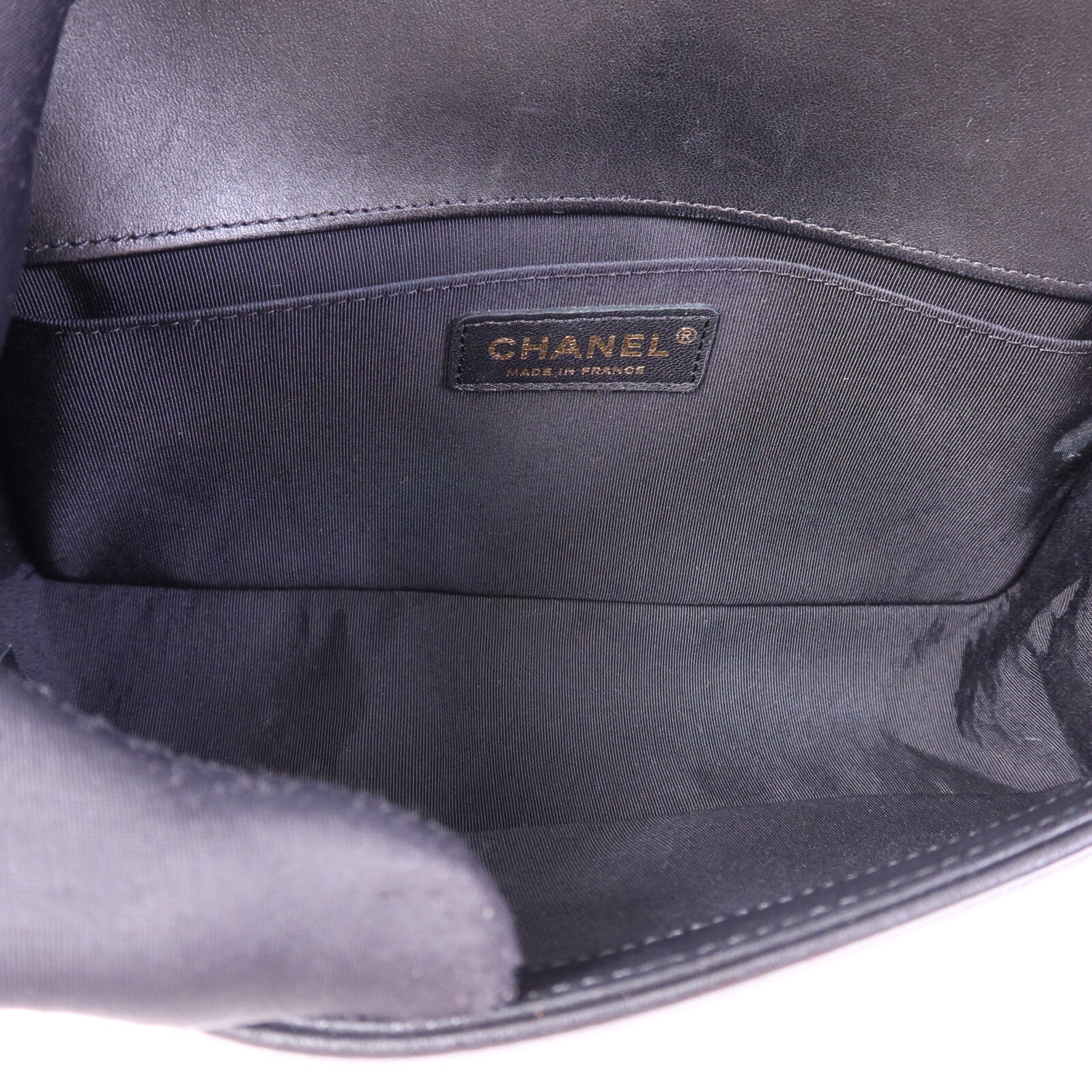 CHANEL 羊皮皮革Boy 25金扣鏈帶肩背袋