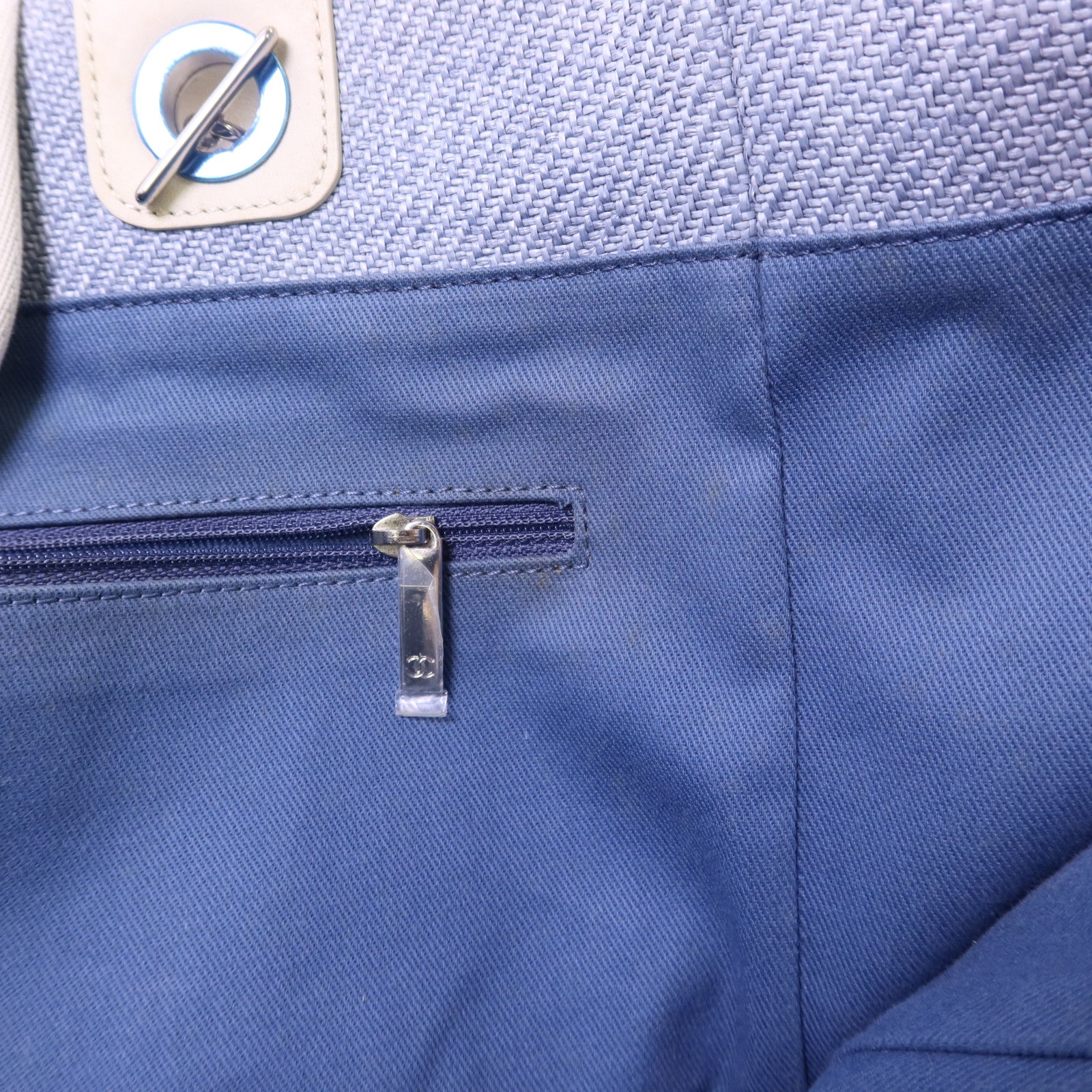 CHANEL 拉菲草Deauville Tote Bag銀扣手挽肩背兩用袋