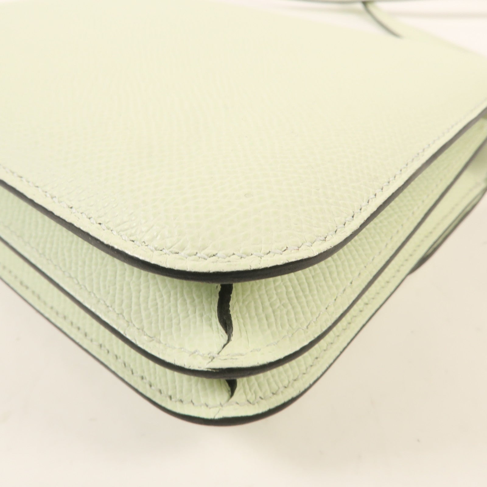 HERMES Epsom皮革Constance Mini銀扣肩背袋Vert Fizz