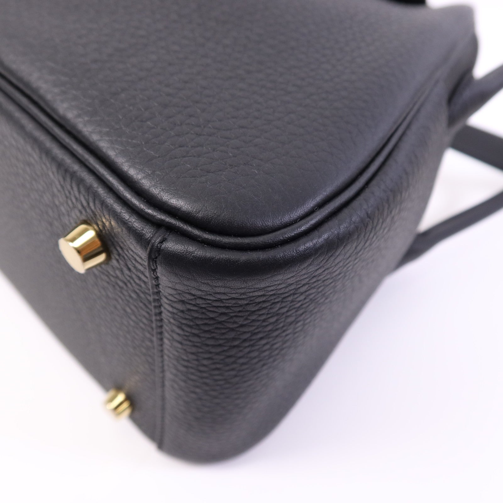 HERMES Clemence皮革Lindy 26金扣手挽肩背兩用袋Noir