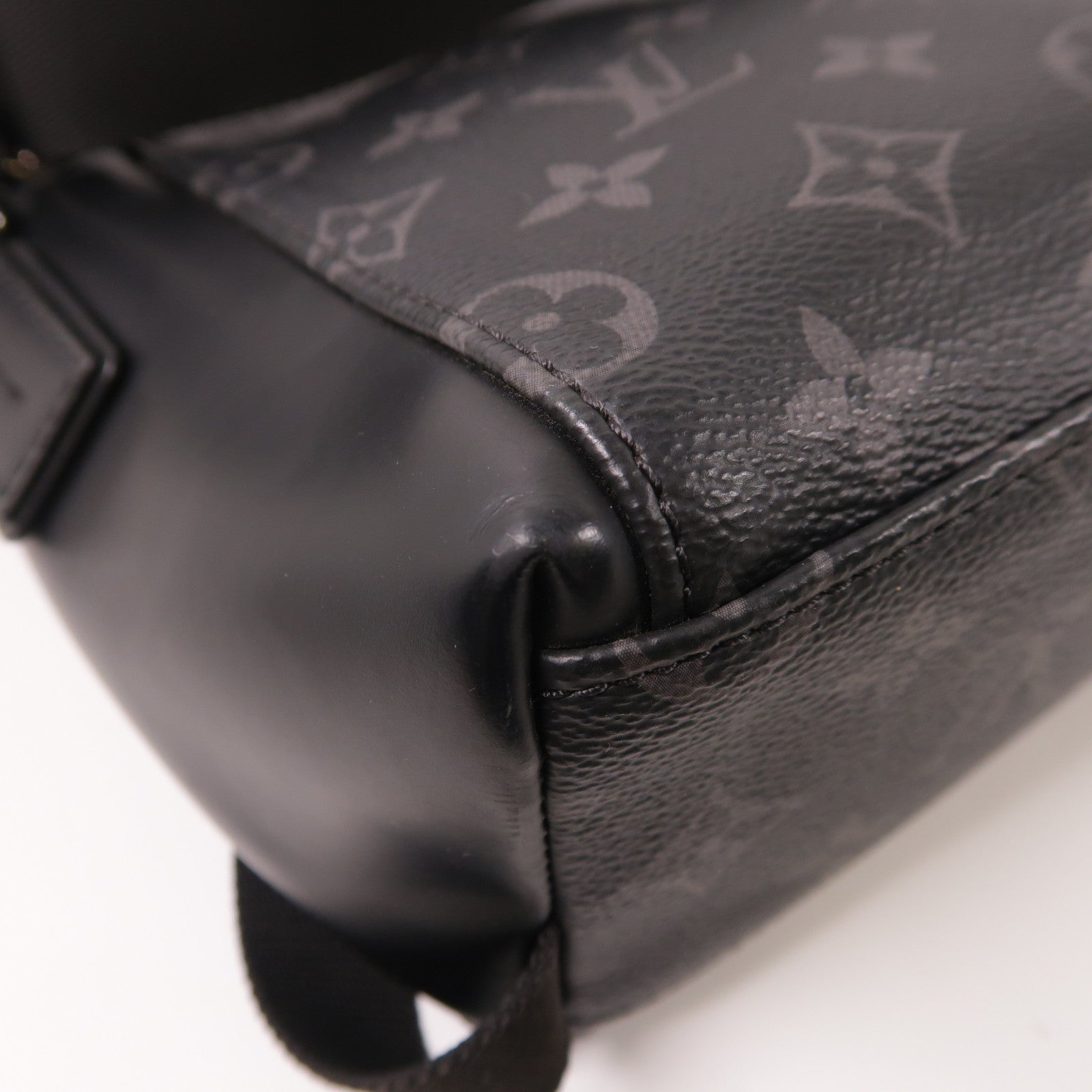 LOUIS VUITTON Monogram Eclipse Messenger PM Voyager銀扣肩背袋