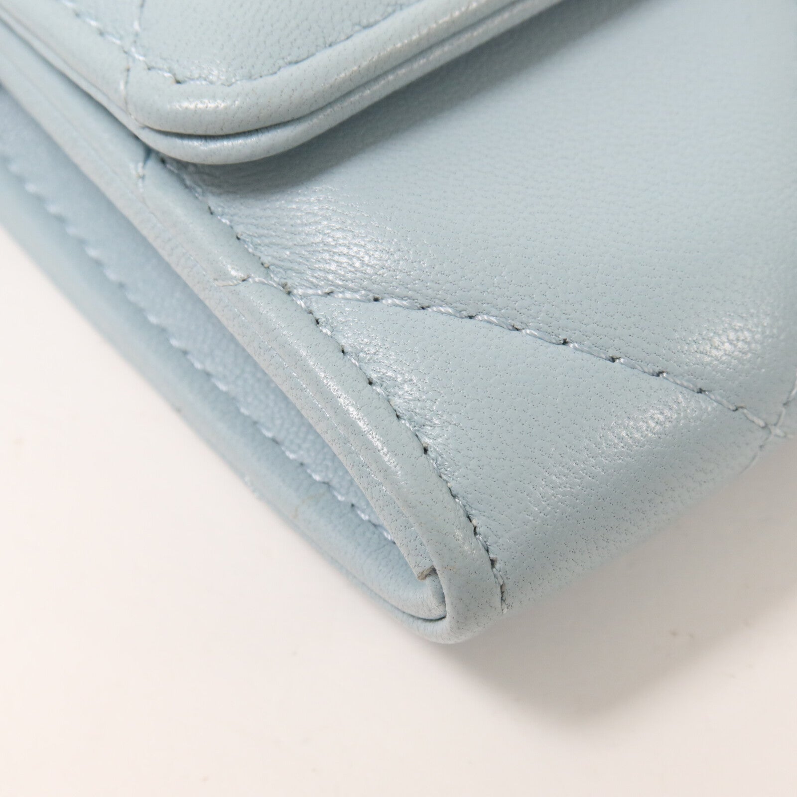 CHANEL 羊皮皮革C19 Card Holder On Chain鏈帶肩背袋