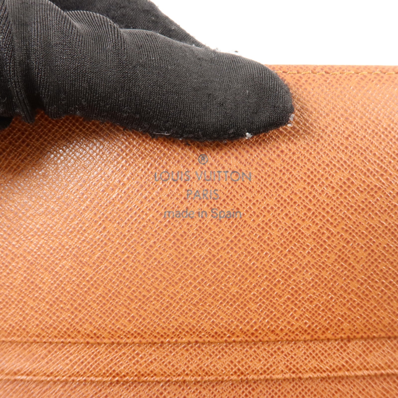 LOUIS VUITTON Monogram Bifold Wallet金扣錢包
