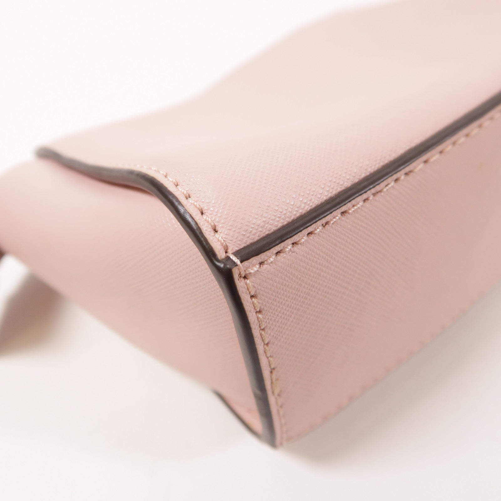 Michael Kors 皮革Selma Mini金扣肩背袋