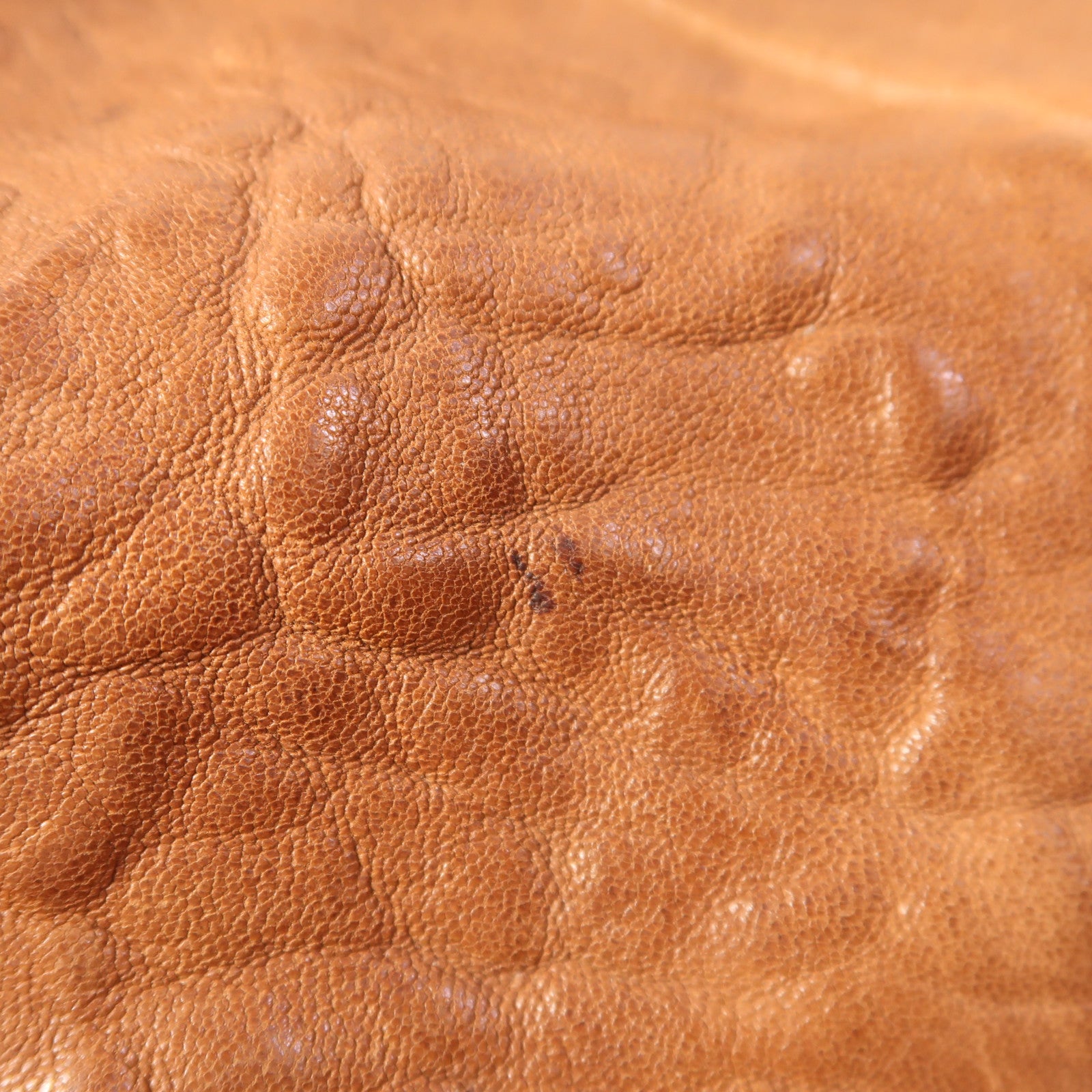 YVES SAINT LAURENT 牛皮皮革Handbag金扣手挽袋