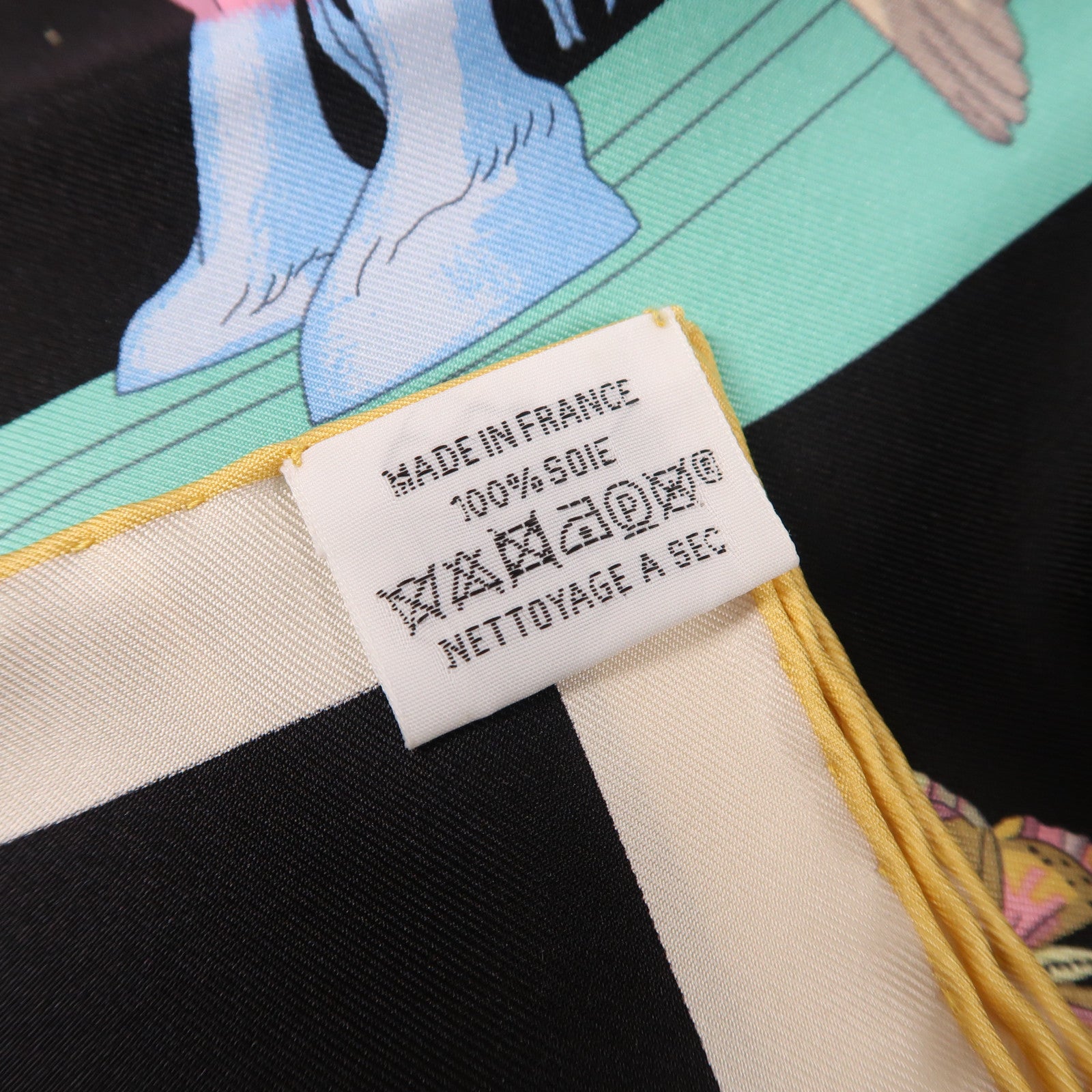 HERMES 絲質Scarf 90X90絲巾黑色