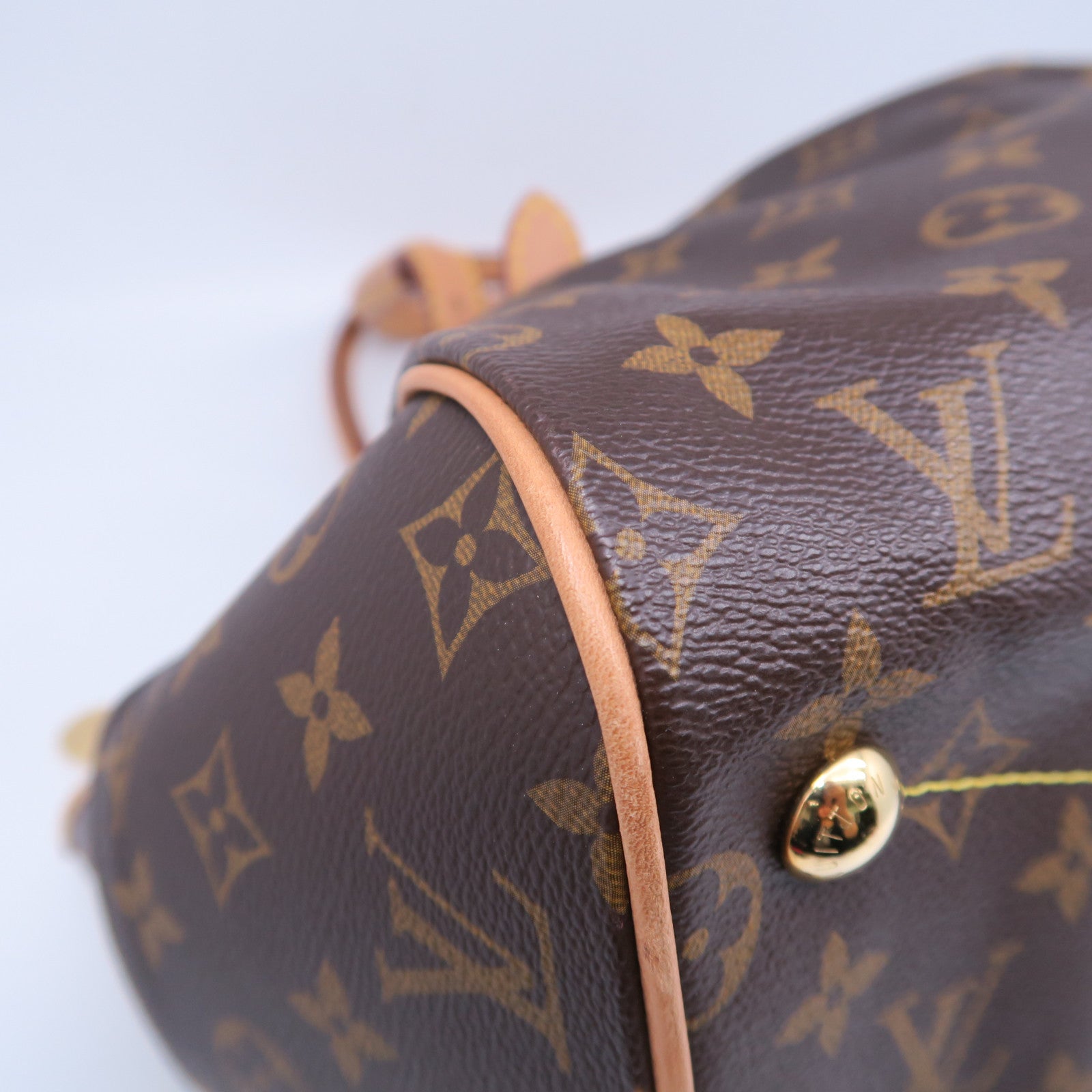 LOUIS VUITTON 【清倉大減價】Monogram Tivoli GM金扣手挽袋啡色