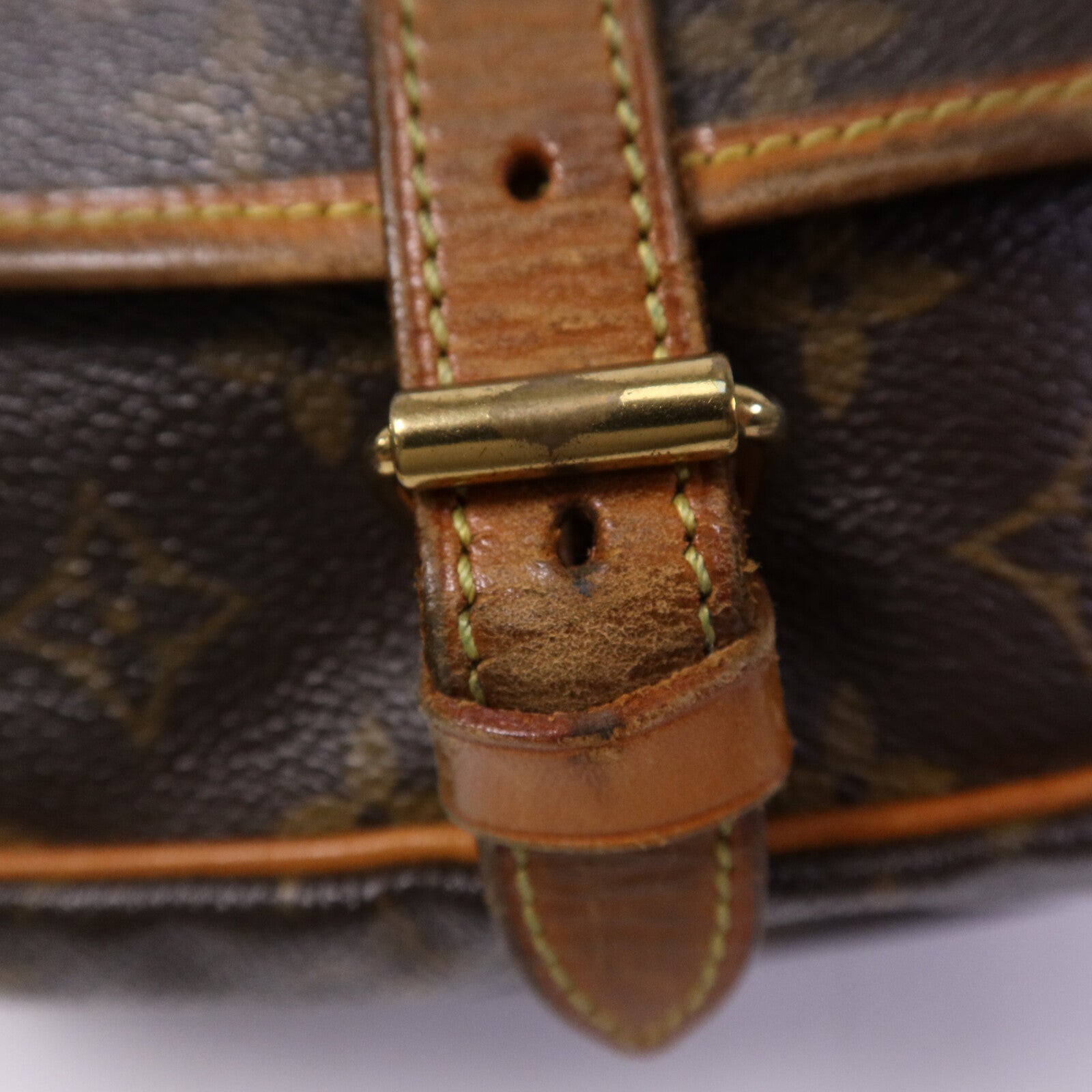 LOUIS VUITTON Monogram Saumur 30金扣肩背袋