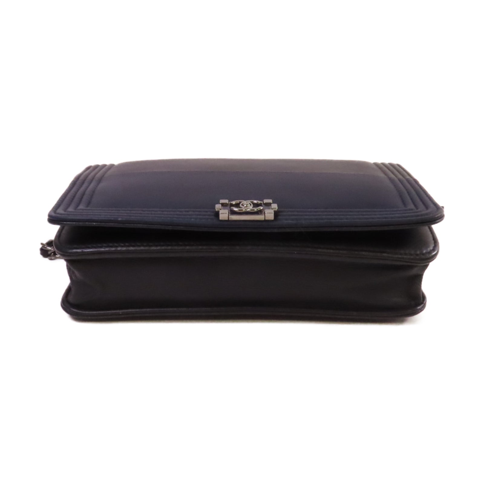 CHANEL 牛皮皮革WOC Wallet On Chain Shoulder Bag銀扣鏈帶肩背袋黑色/深藍色