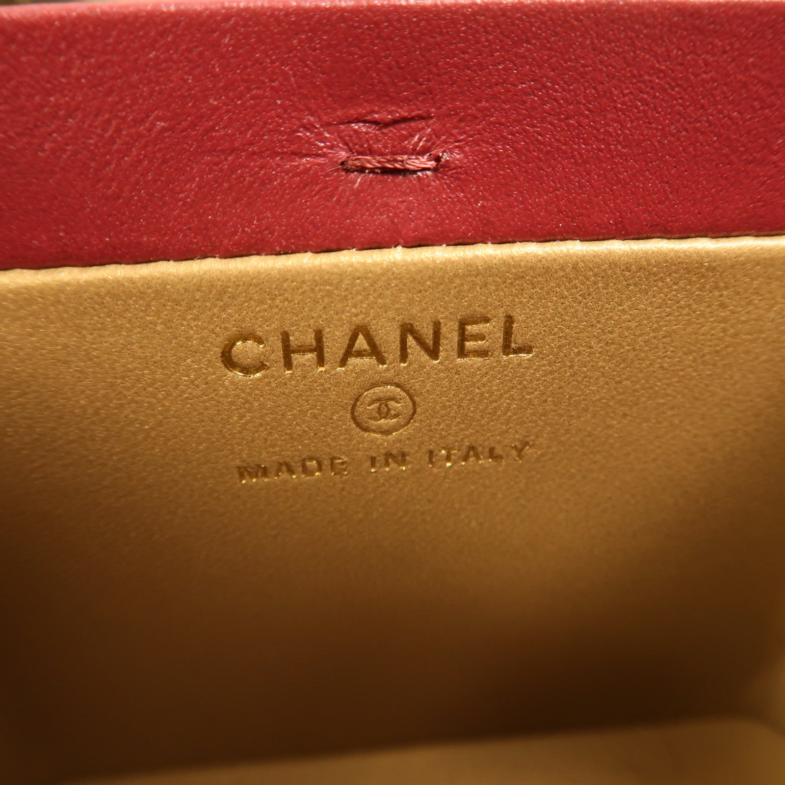 CHANEL 羊皮皮革Vanity Case金扣鏈帶肩背袋