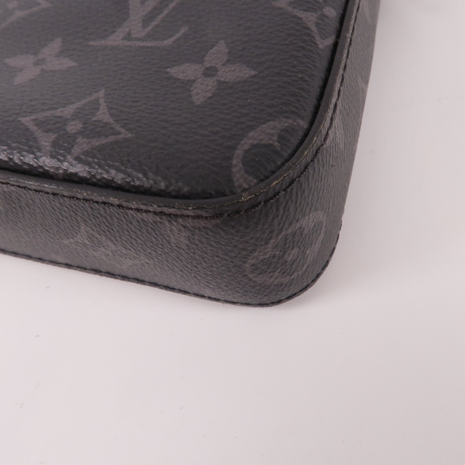 LOUIS VUITTON Monogram Eclipse Reverse Trio Messenger肩背袋